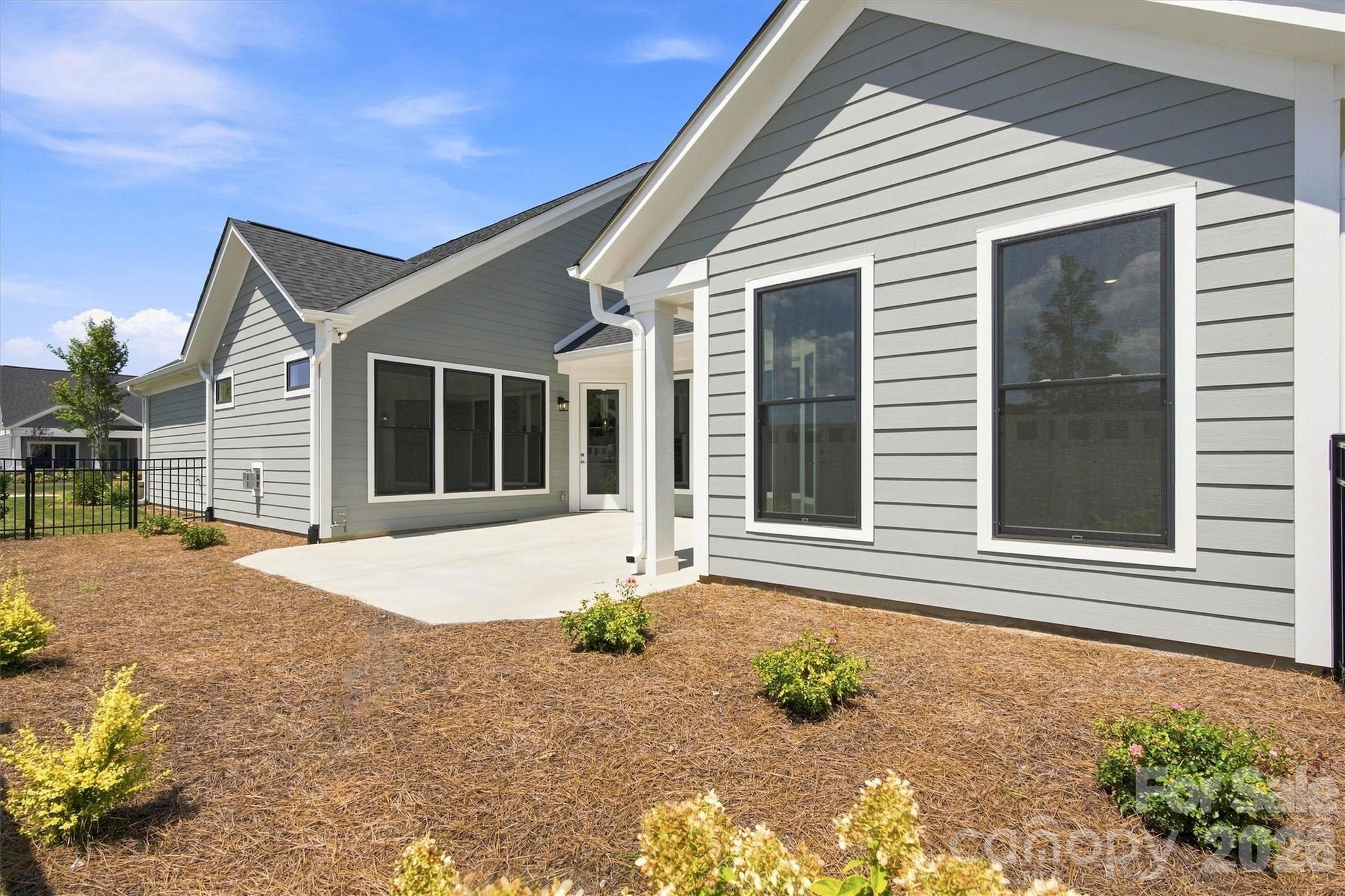 4185 Creek Bridge Circle — Charlotte