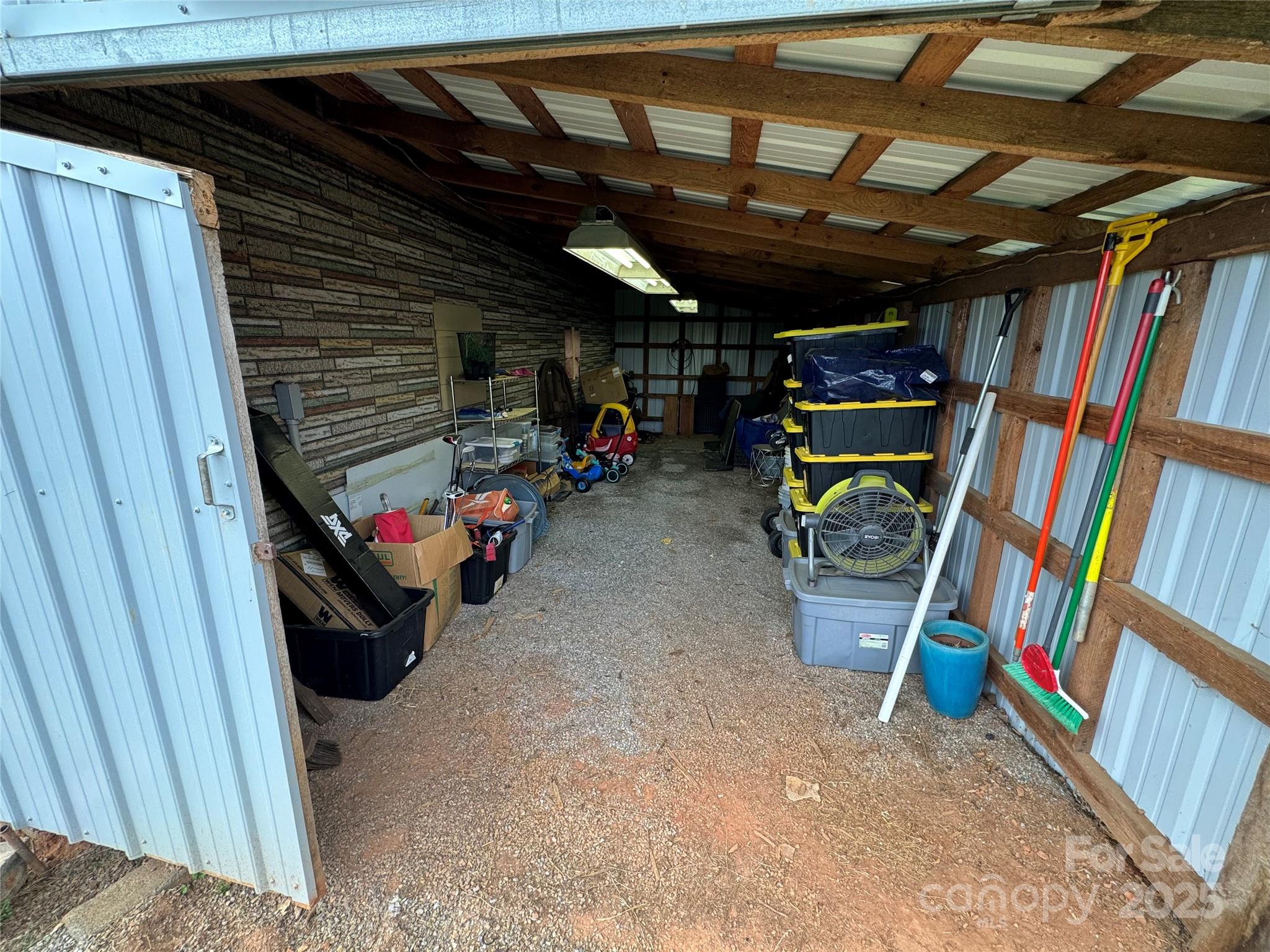 5373 NC Hwy 16 Highway N — Taylorsville