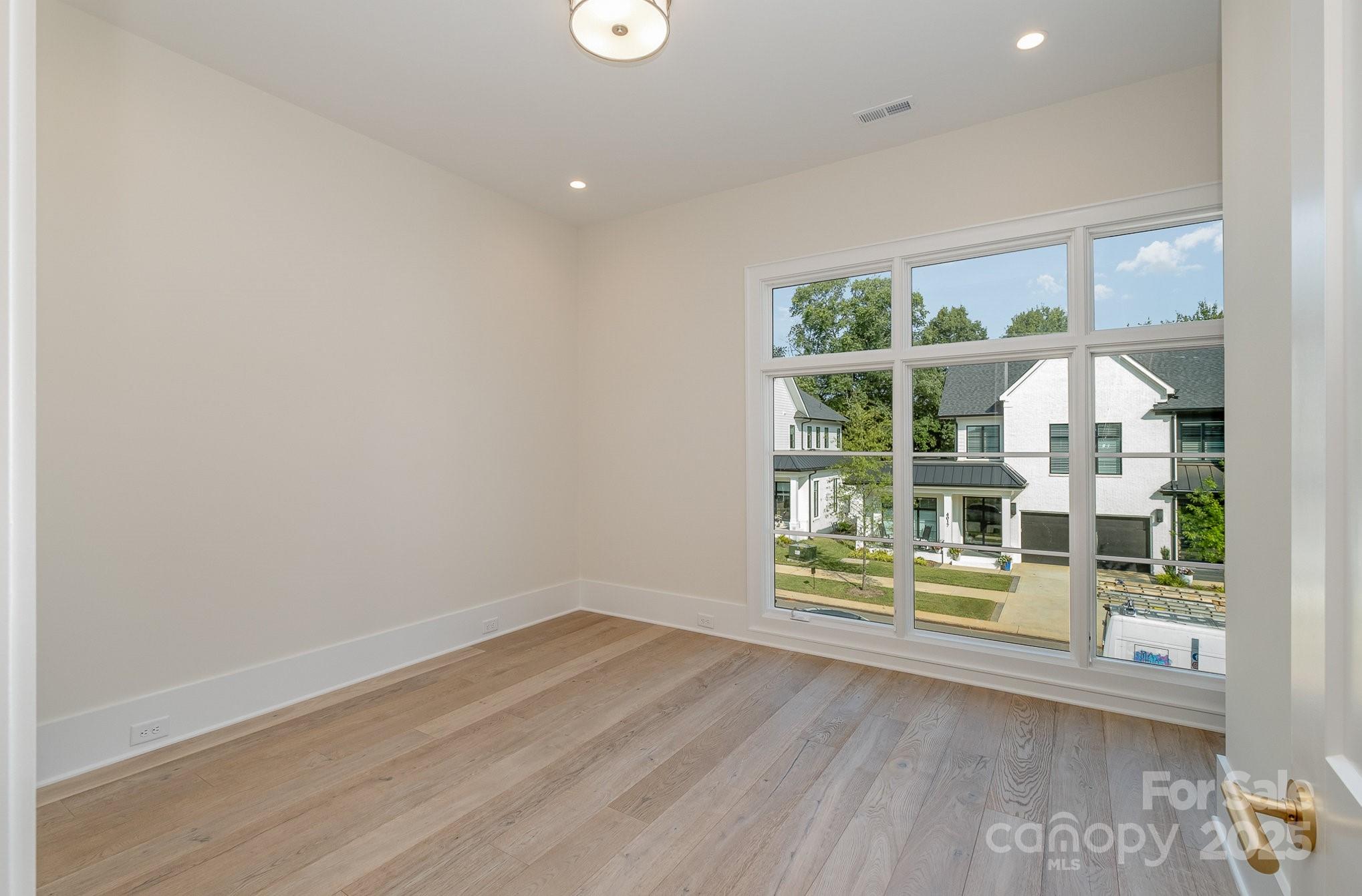 2924 Sharon View Road #B — Charlotte