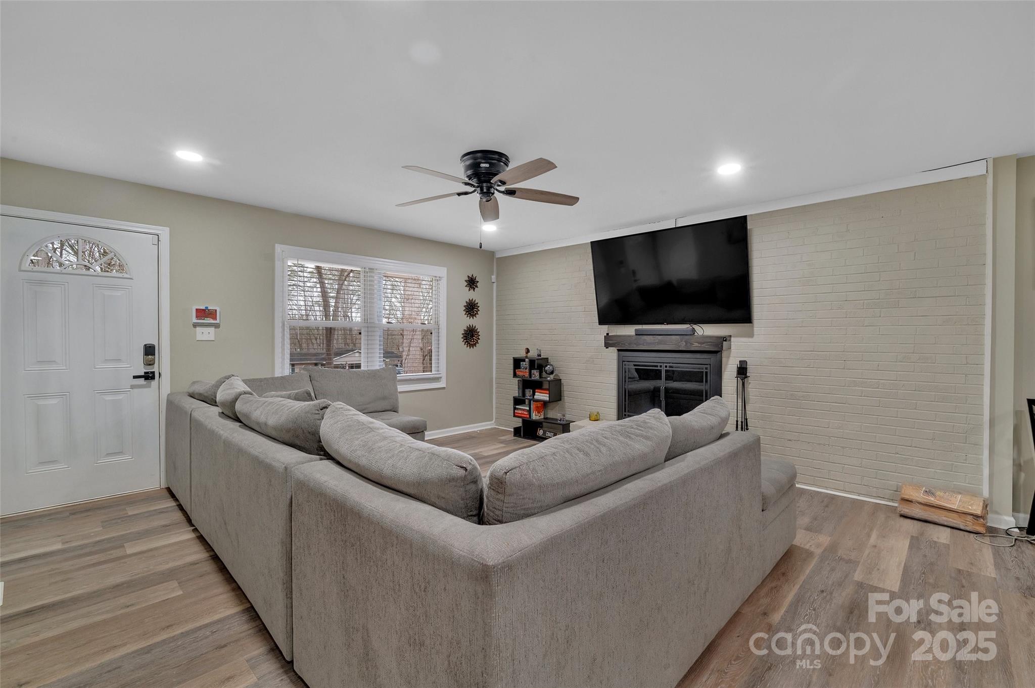140 Wandering Lane — Bessemer City