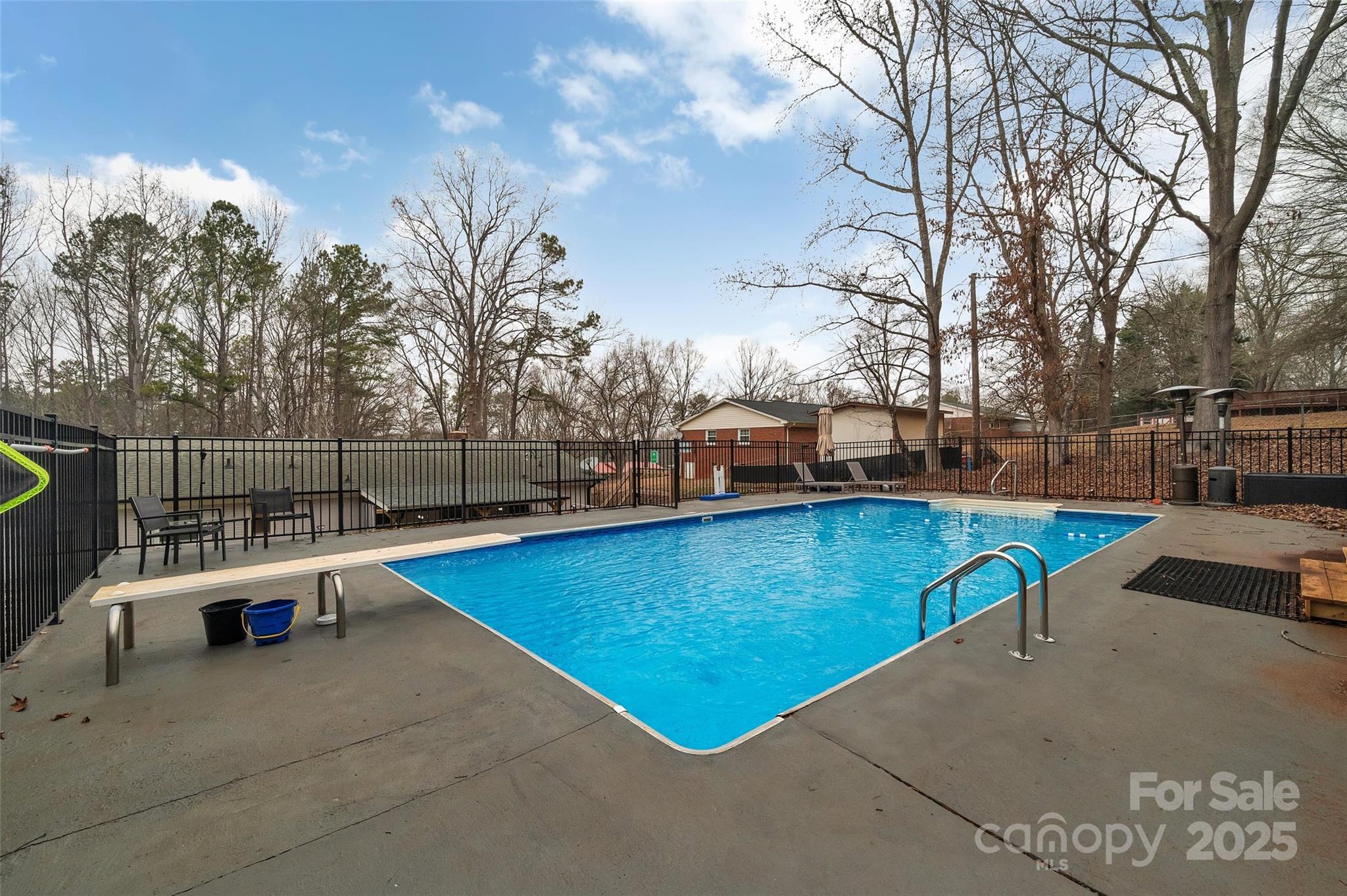 140 Wandering Lane — Bessemer City