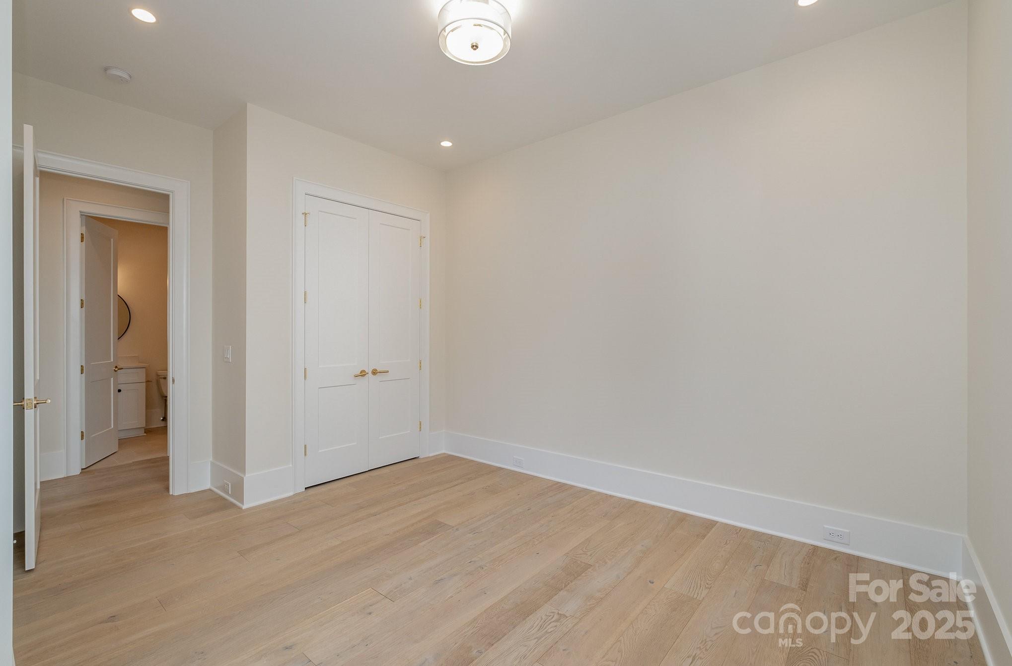 2926 Sharon View Road #A — Charlotte