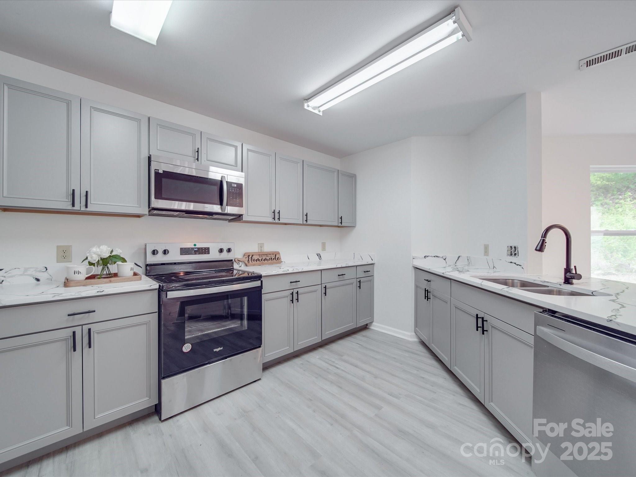 3227 Deshler Morris Lane — Charlotte