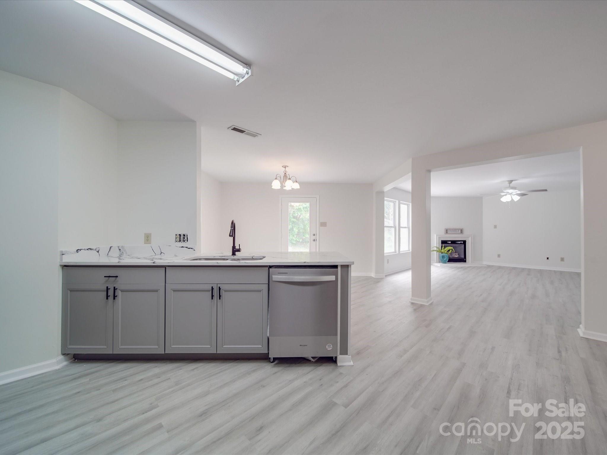 3227 Deshler Morris Lane — Charlotte