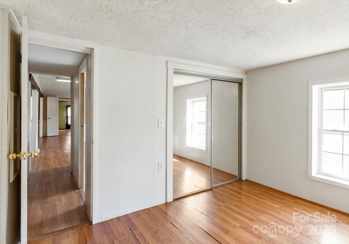 3722/3724 Walnut Creek Road — Marshall
