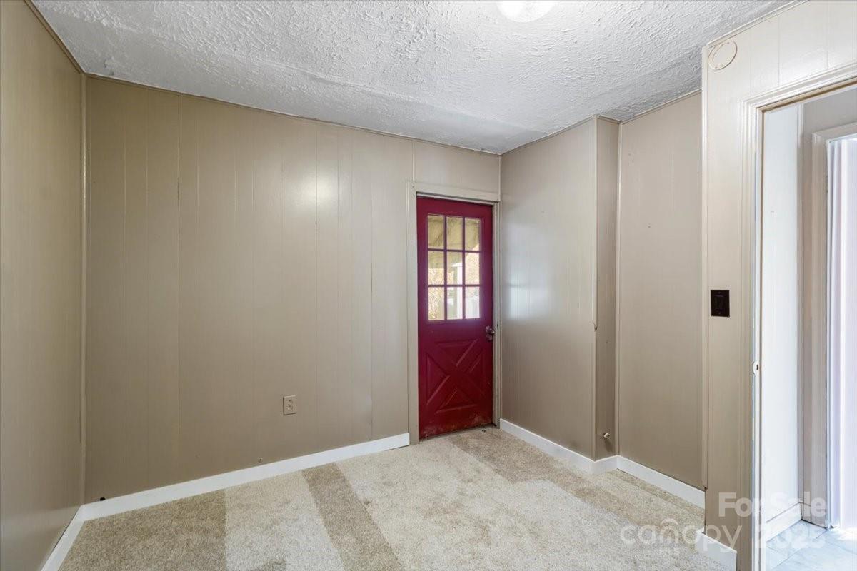 3722/3724 Walnut Creek Road — Marshall