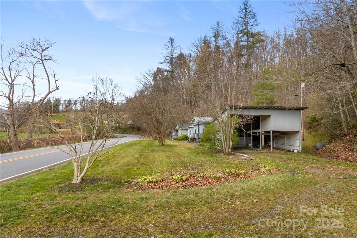 3722/3724 Walnut Creek Road — Marshall