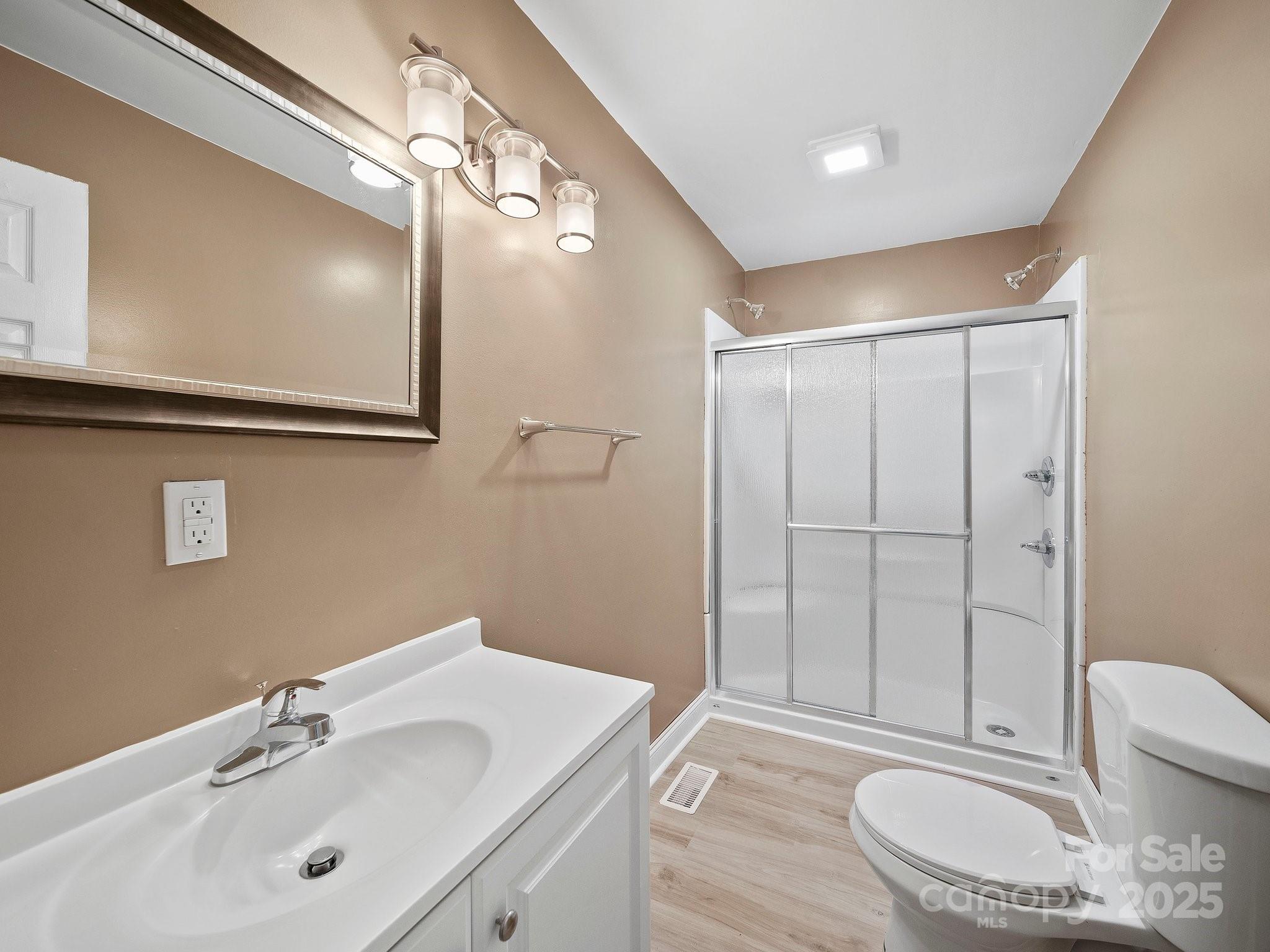 308 E Miller Street #1 — Jefferson