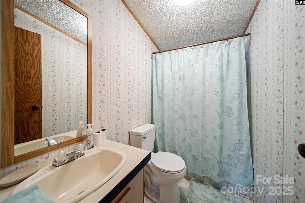 2342 Beaver Creek Road — Camden