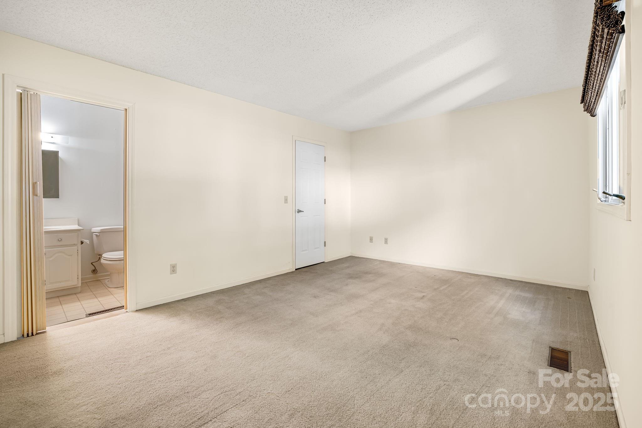 411 Britton Creek Drive #401 — Hendersonville