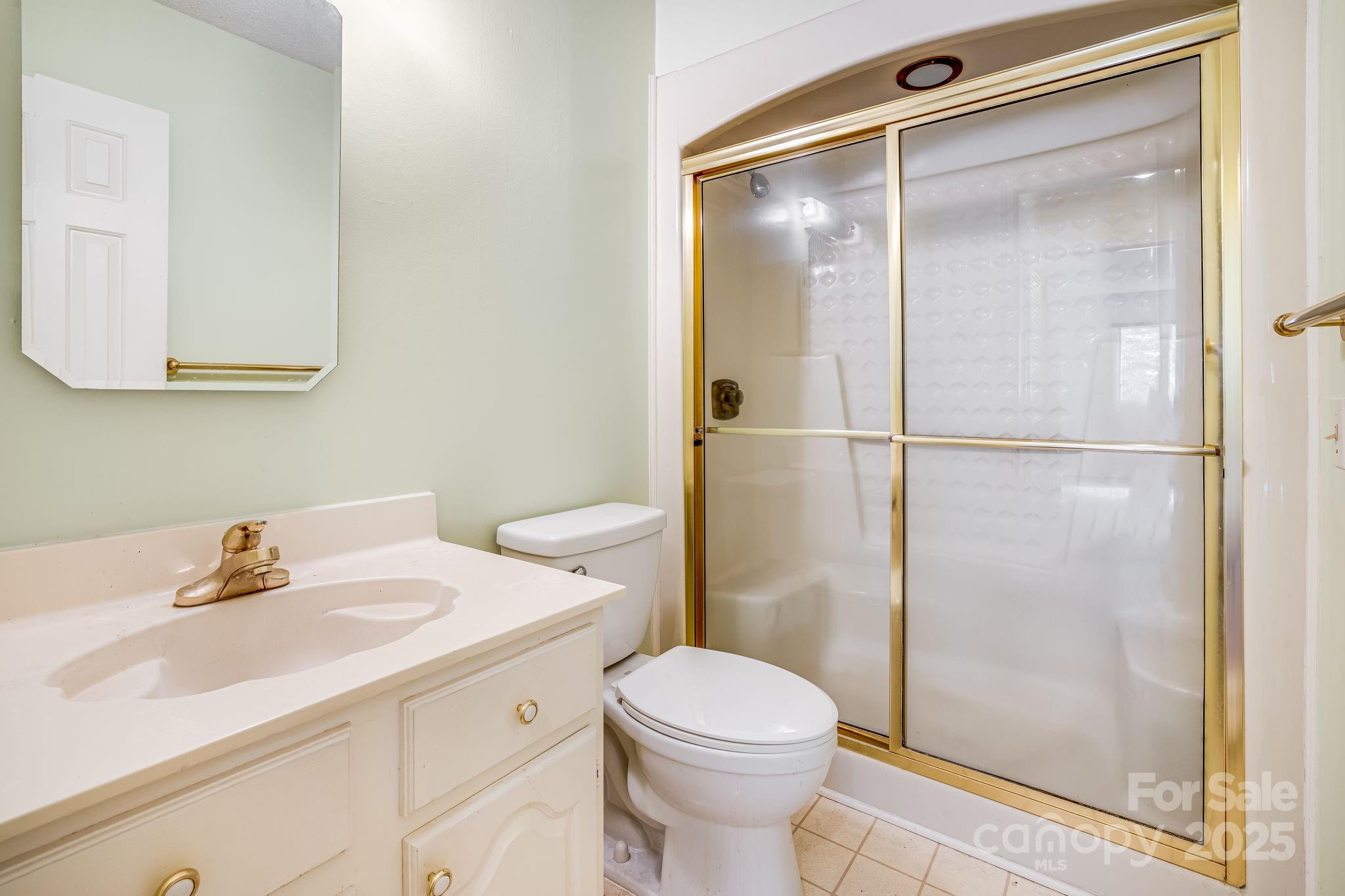 411 Britton Creek Drive #401 — Hendersonville