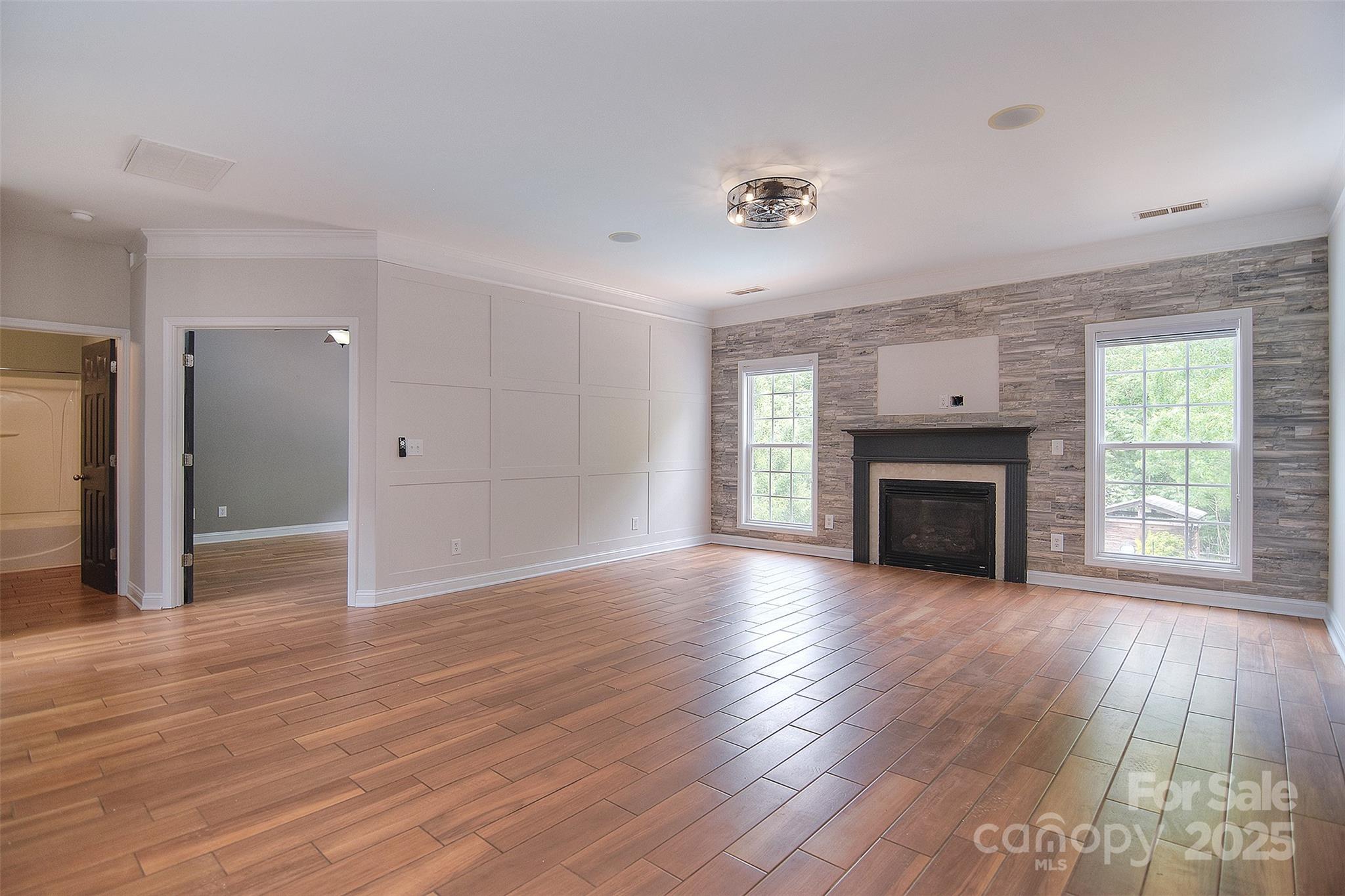 1811 Robbins Meadows Drive — Waxhaw