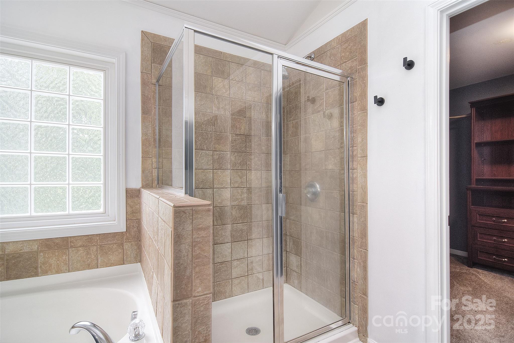 1811 Robbins Meadows Drive — Waxhaw