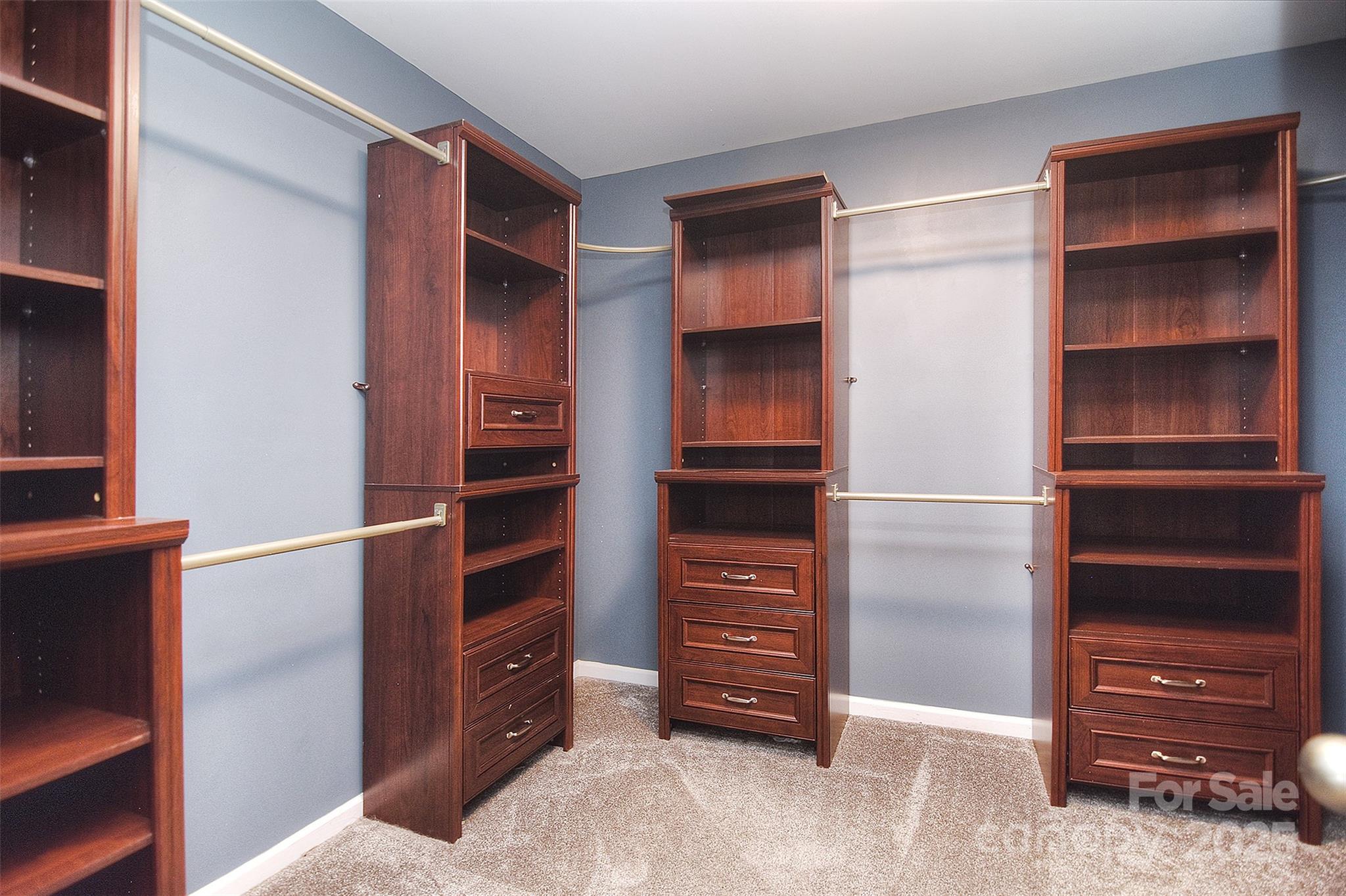 1811 Robbins Meadows Drive — Waxhaw