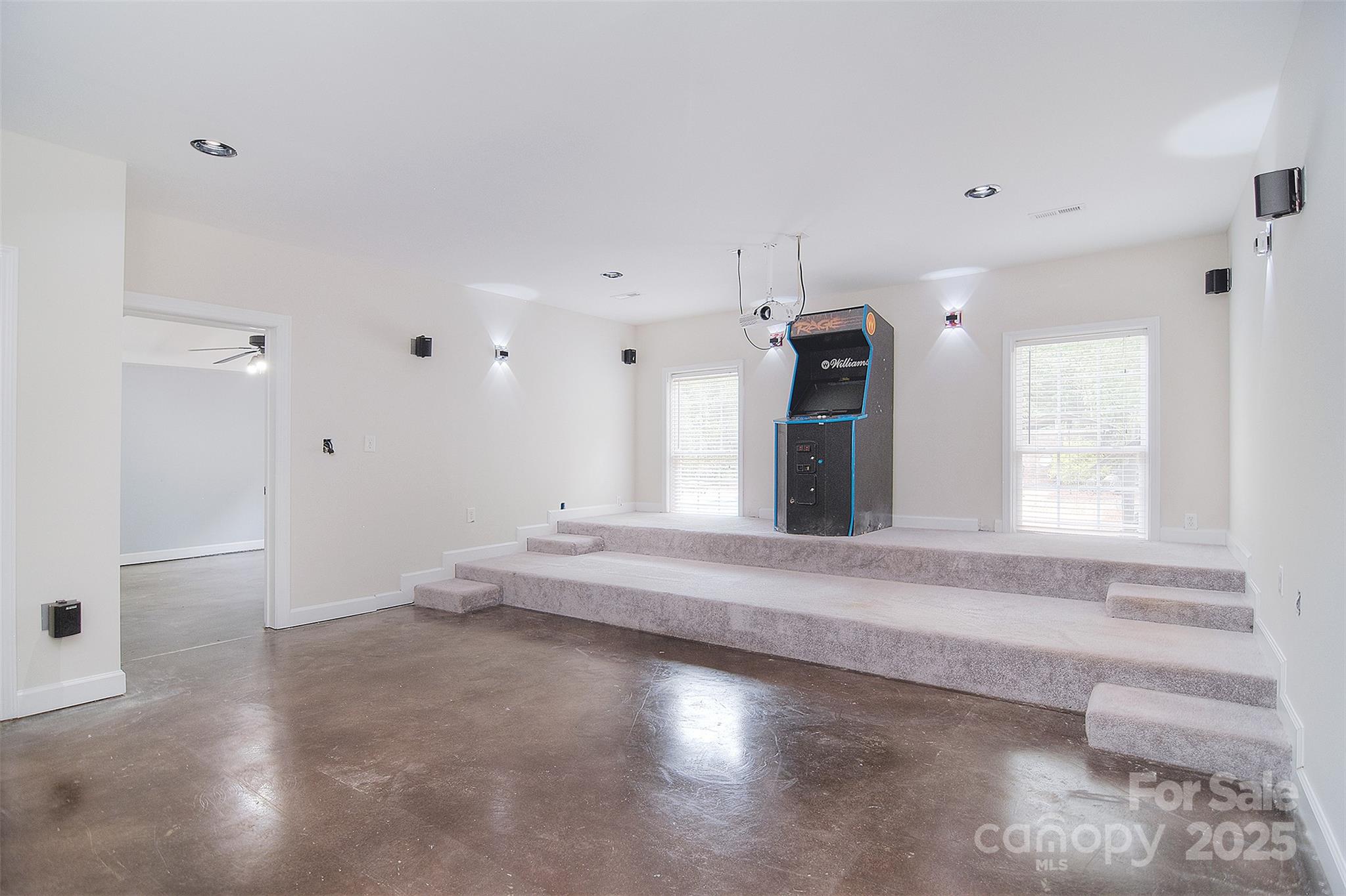 1811 Robbins Meadows Drive — Waxhaw
