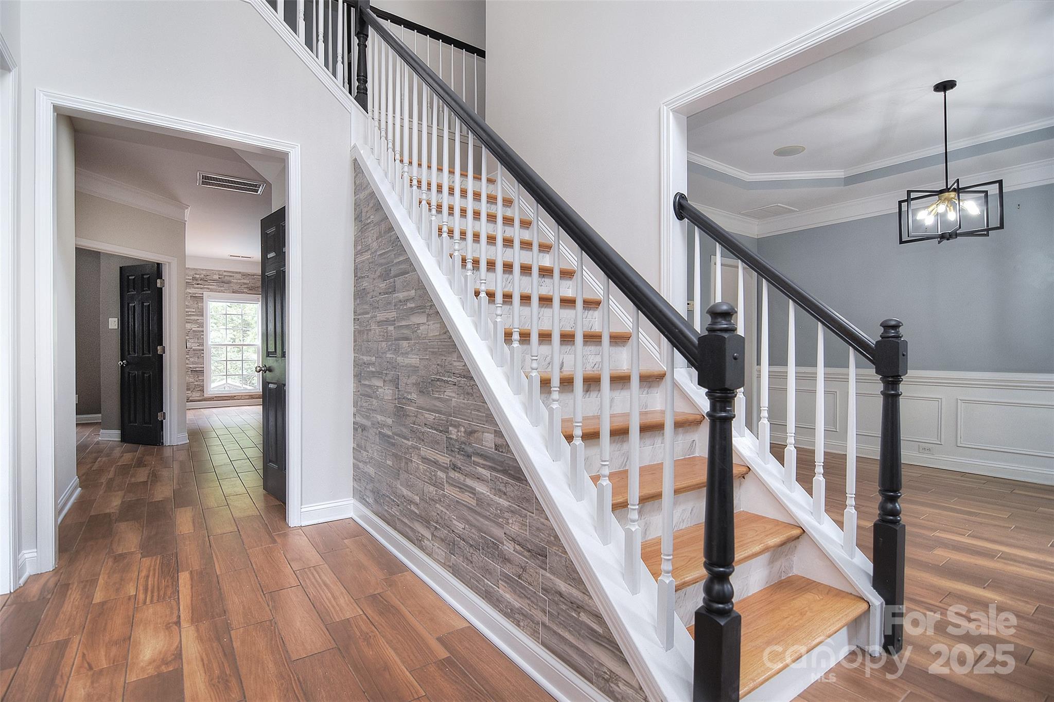 1811 Robbins Meadows Drive — Waxhaw