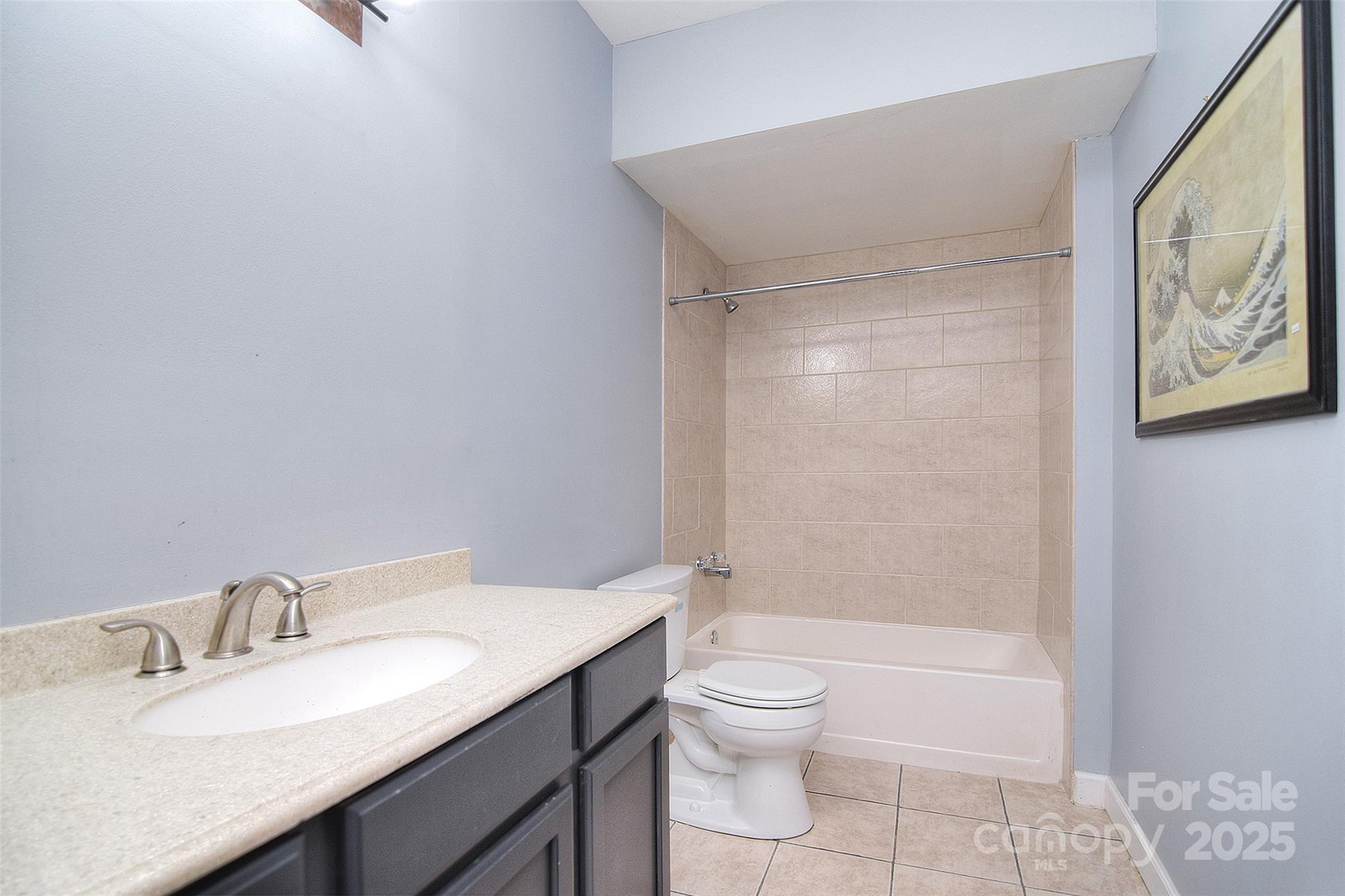 1811 Robbins Meadows Drive — Waxhaw