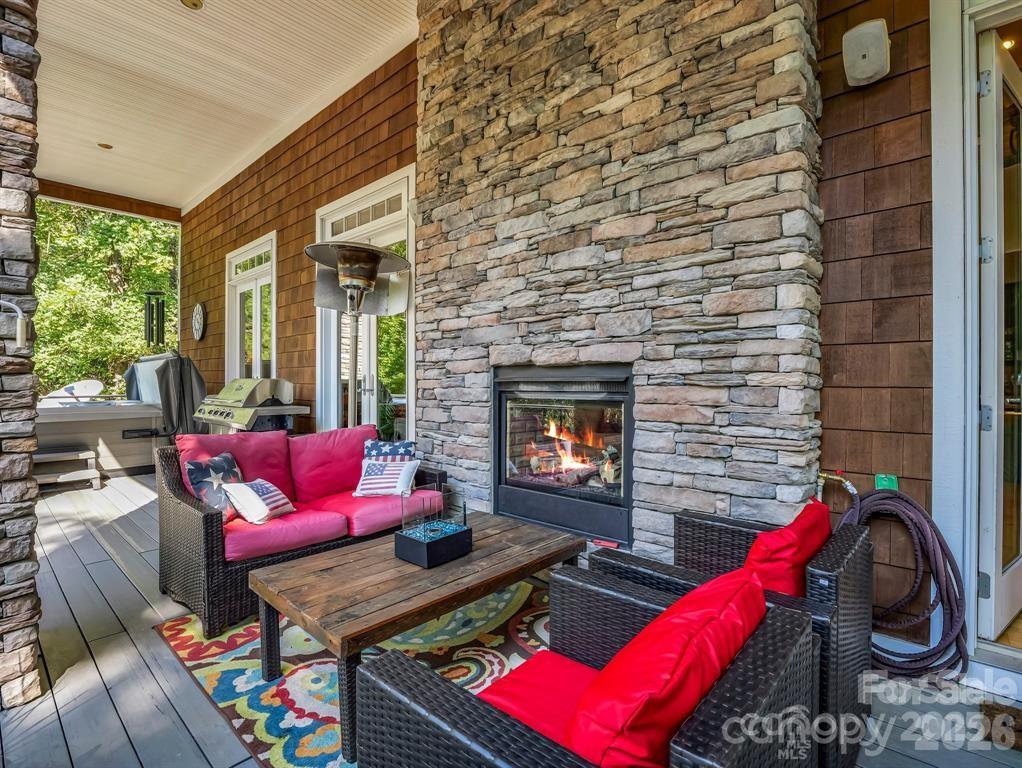 167 Trails End — Lake Lure