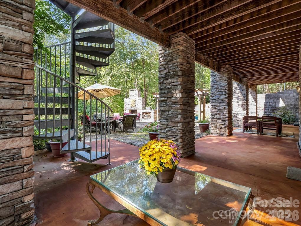 167 Trails End — Lake Lure