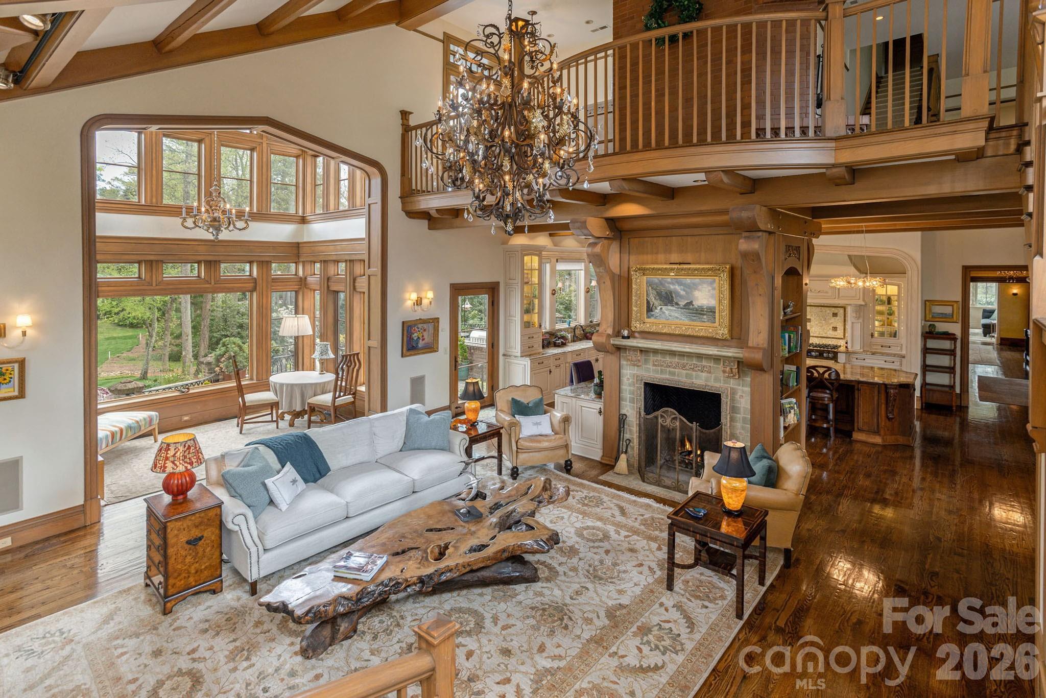8 Fairway Place — Asheville