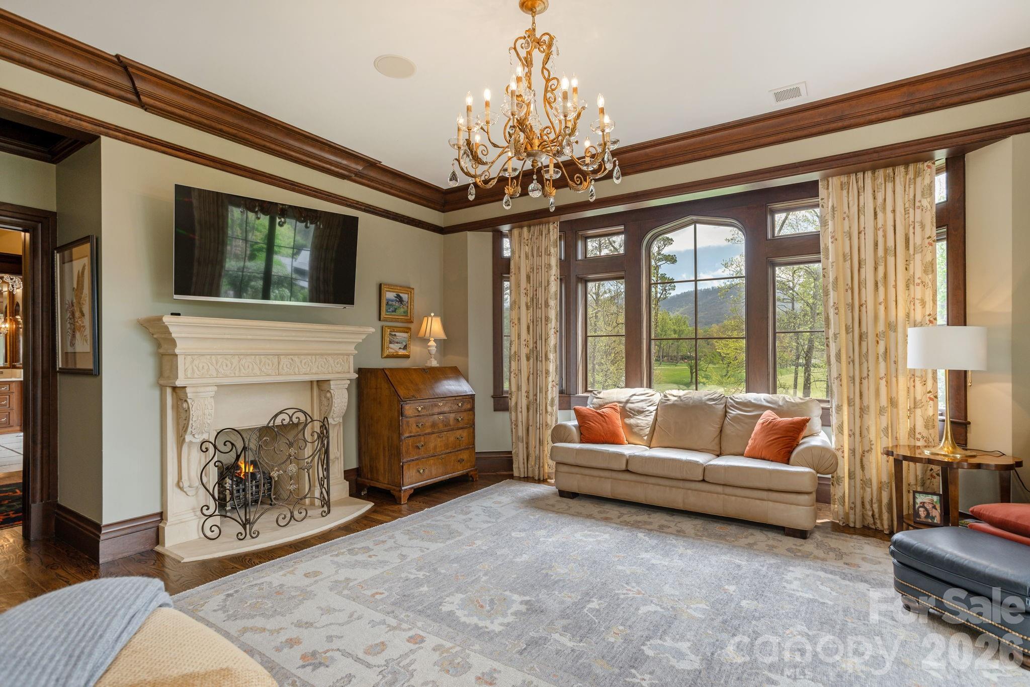 8 Fairway Place — Asheville