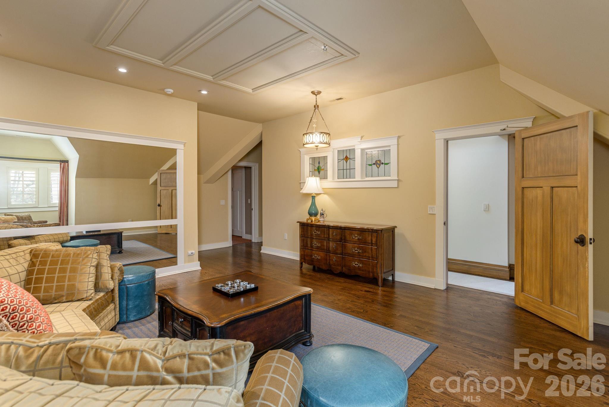 8 Fairway Place — Asheville