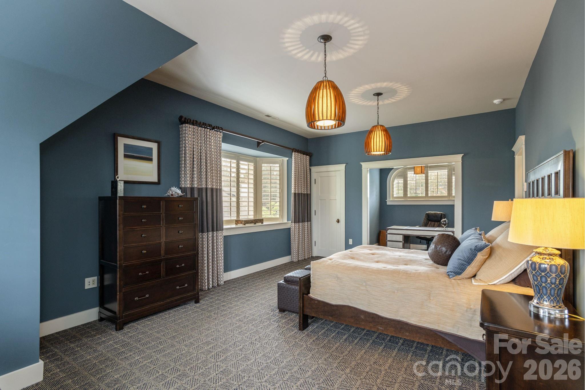 8 Fairway Place — Asheville