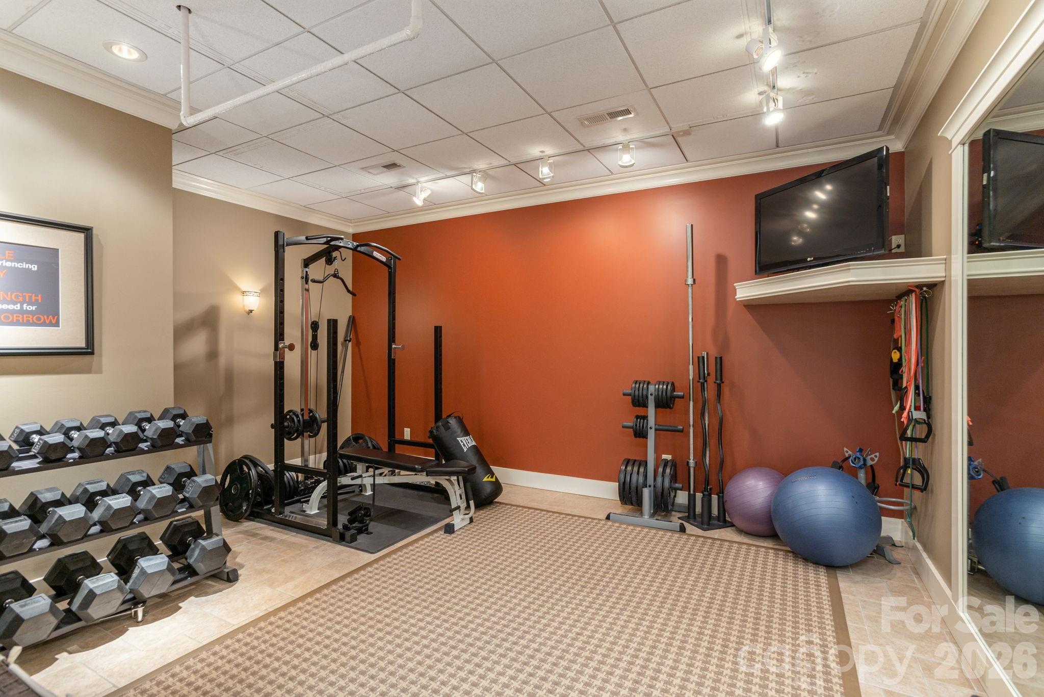 8 Fairway Place — Asheville