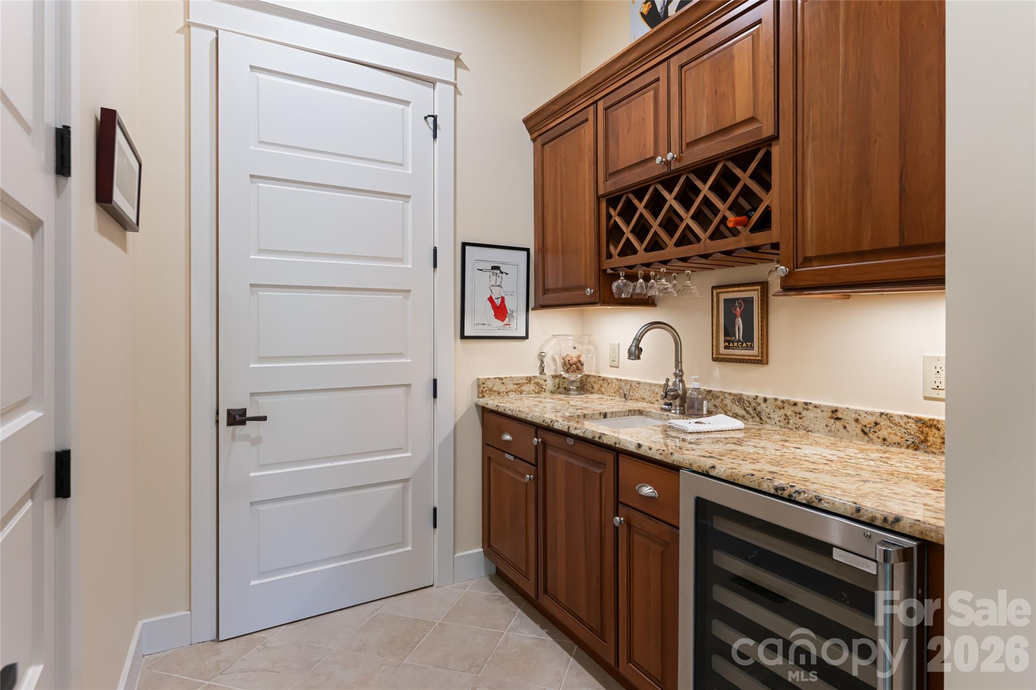 256 Senator Reynolds Road — Asheville