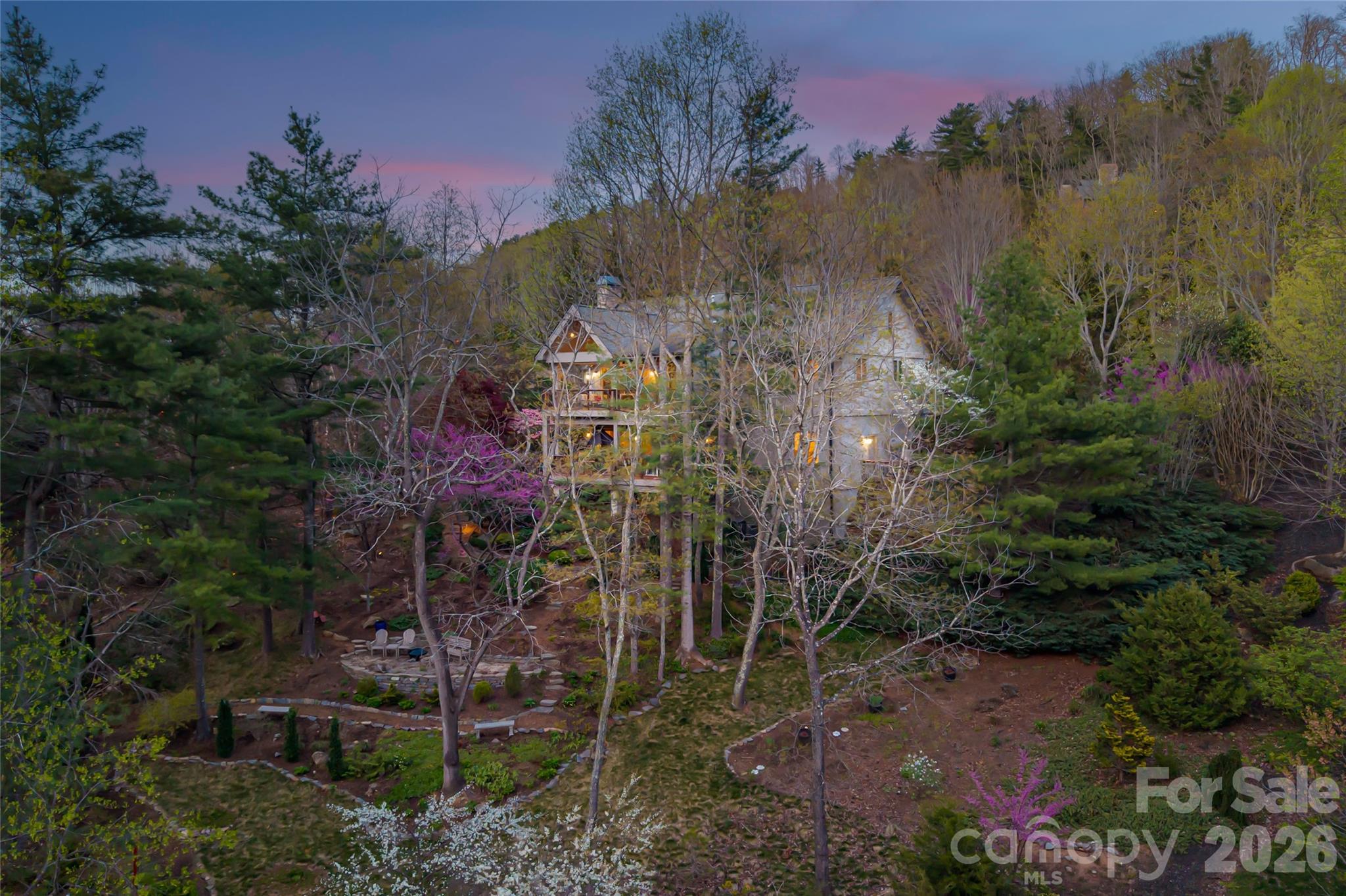 256 Senator Reynolds Road — Asheville