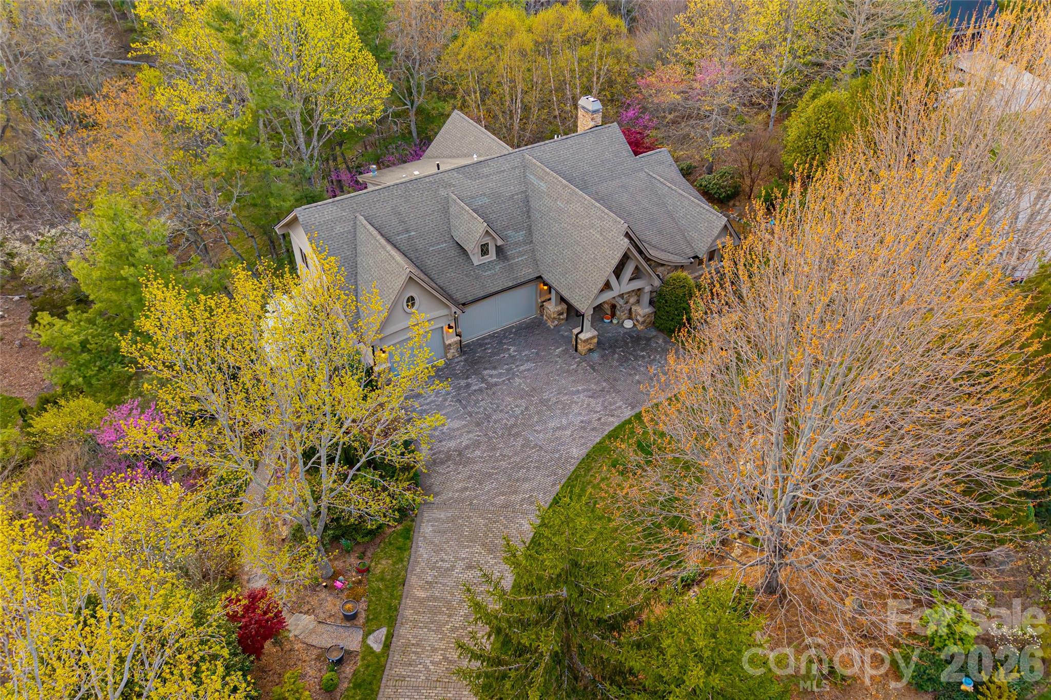 256 Senator Reynolds Road — Asheville