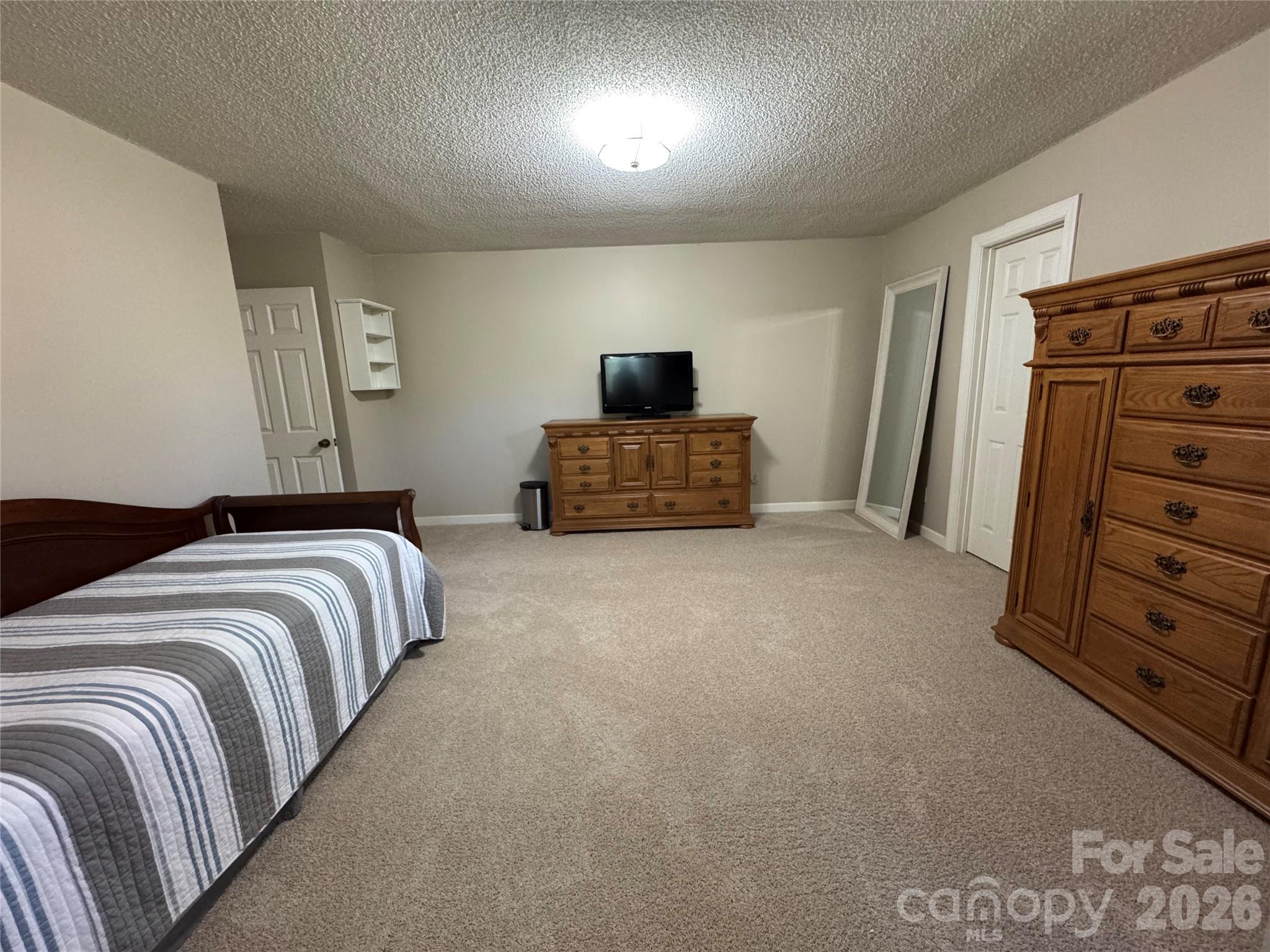 271 Ikerd Drive SE — Concord