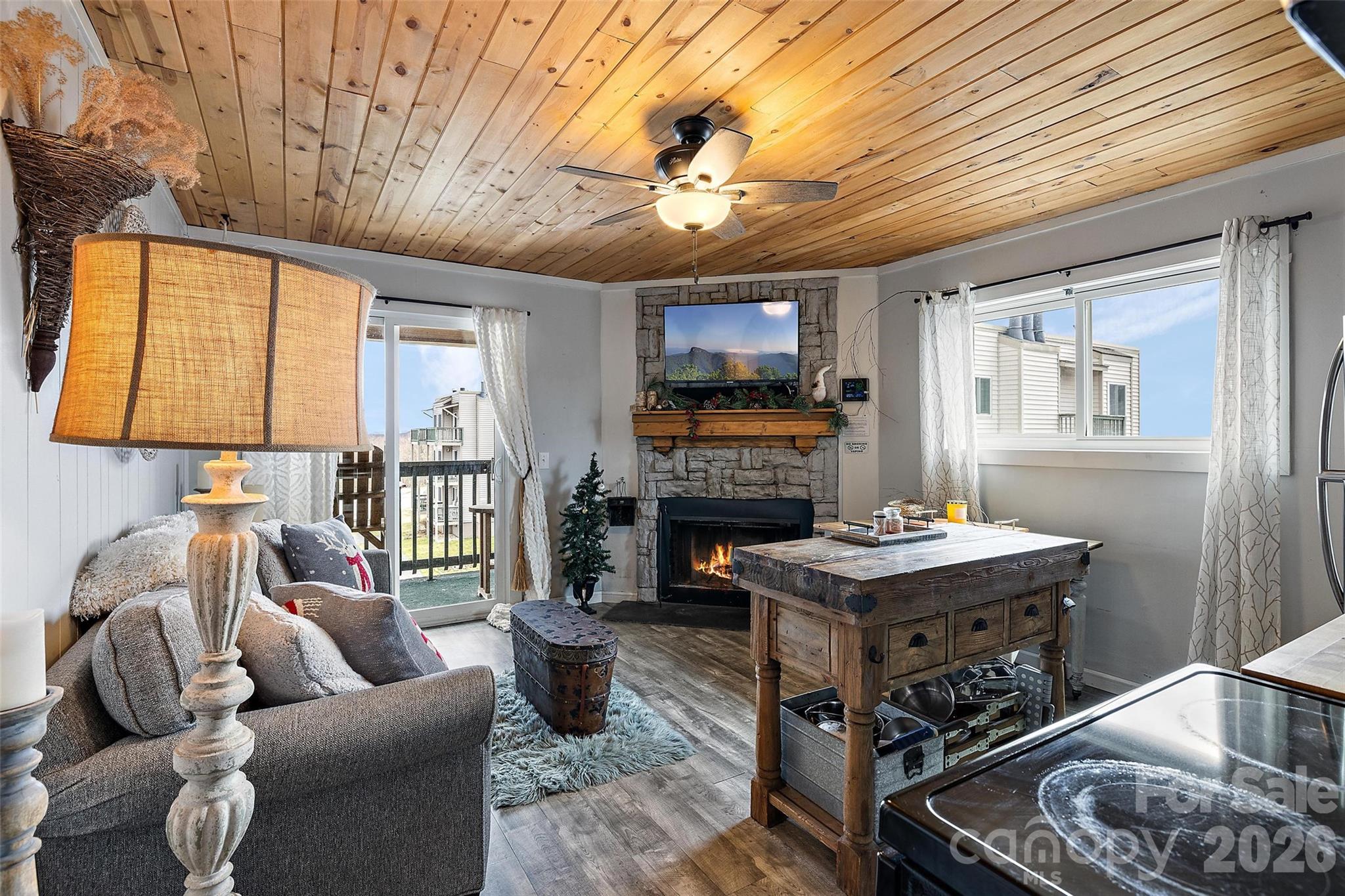 301 Pinnacle Inn Road #3302 — Beech Mountain