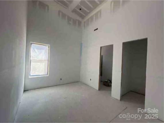 8038 Pawtuckett Road — Charlotte