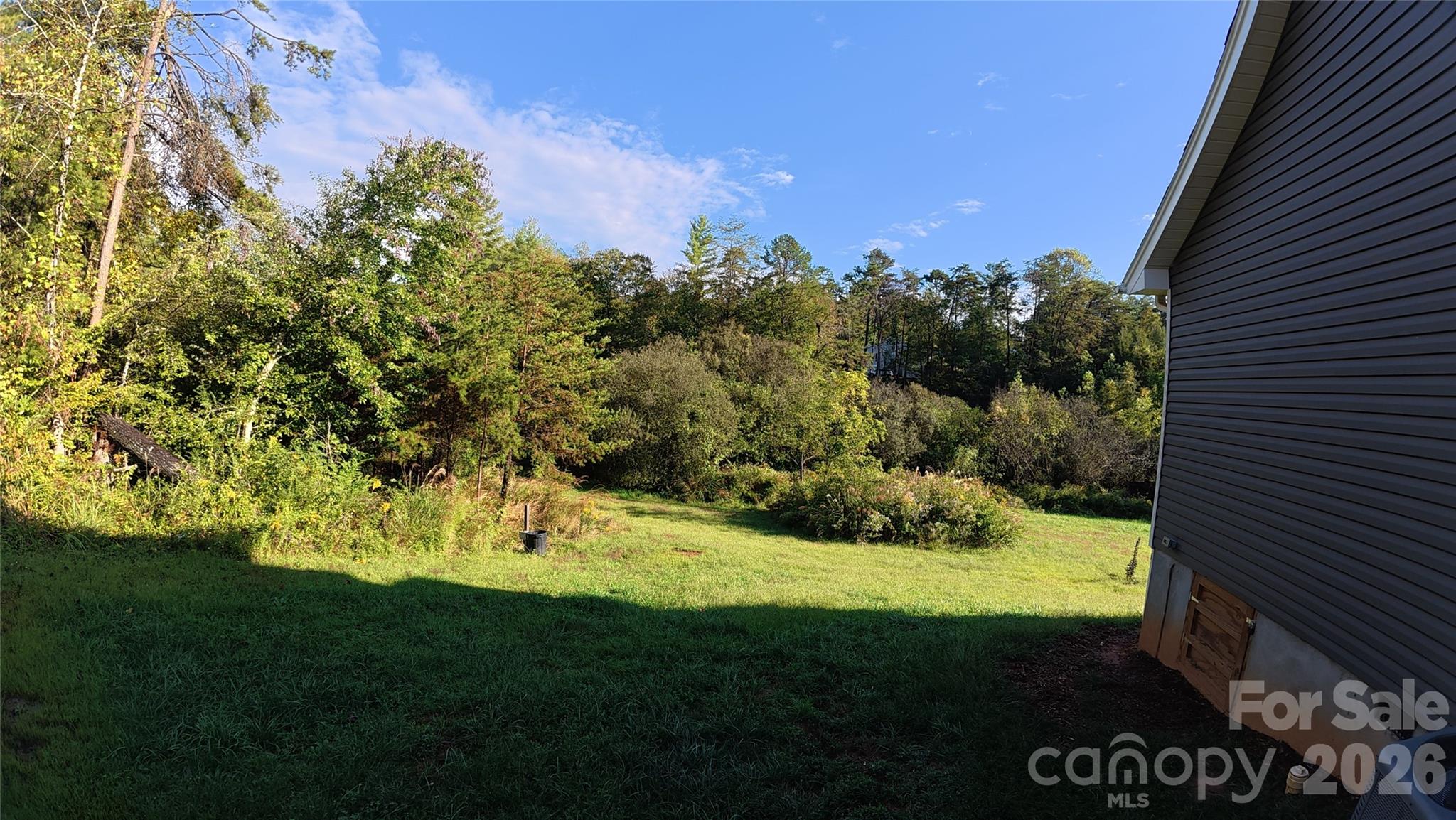 19 Higgins Road — Weaverville