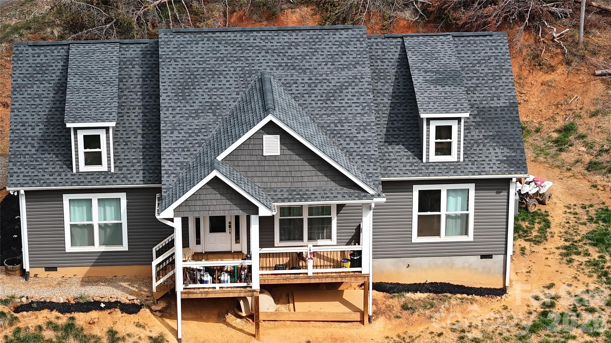 19 Higgins Road — Weaverville