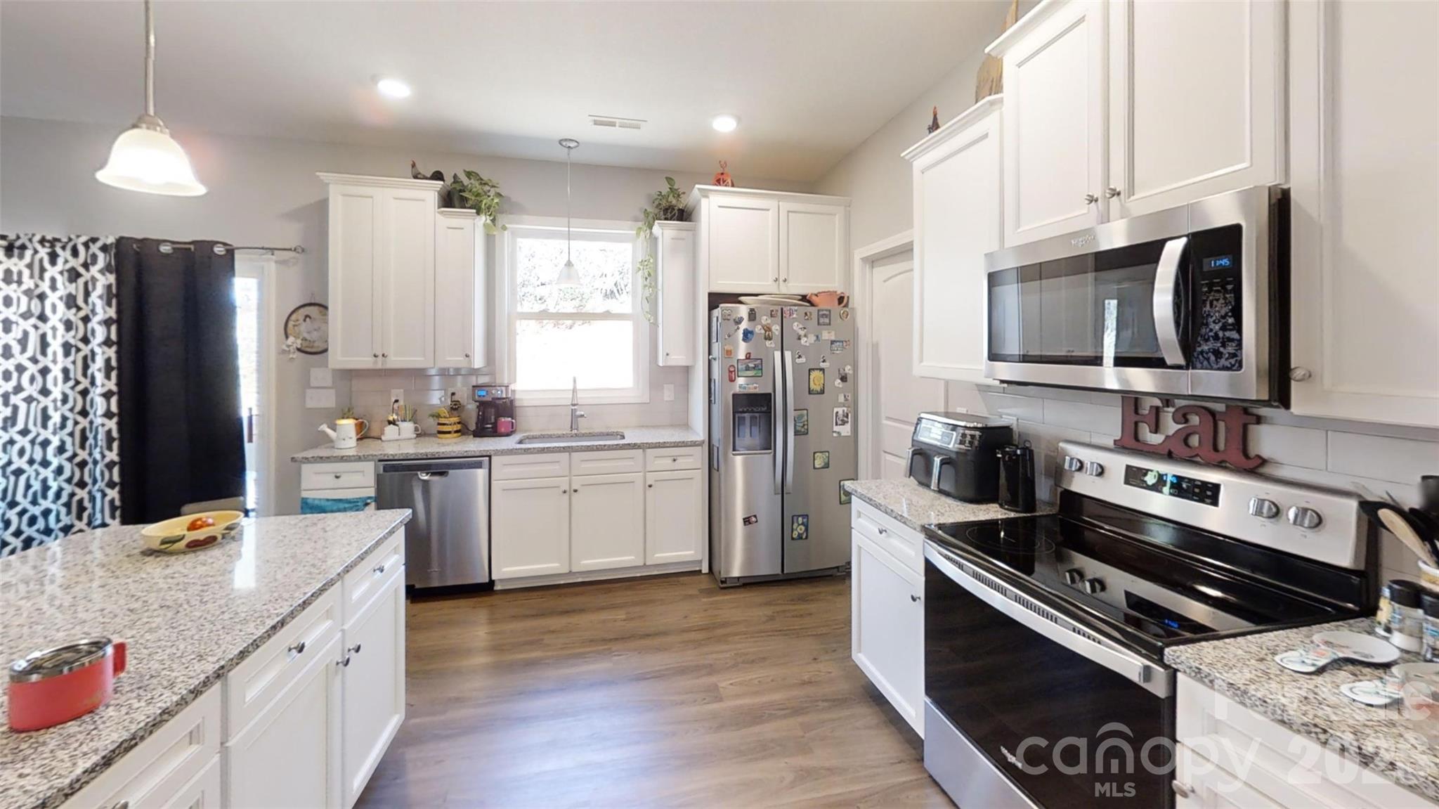 19 Higgins Road — Weaverville