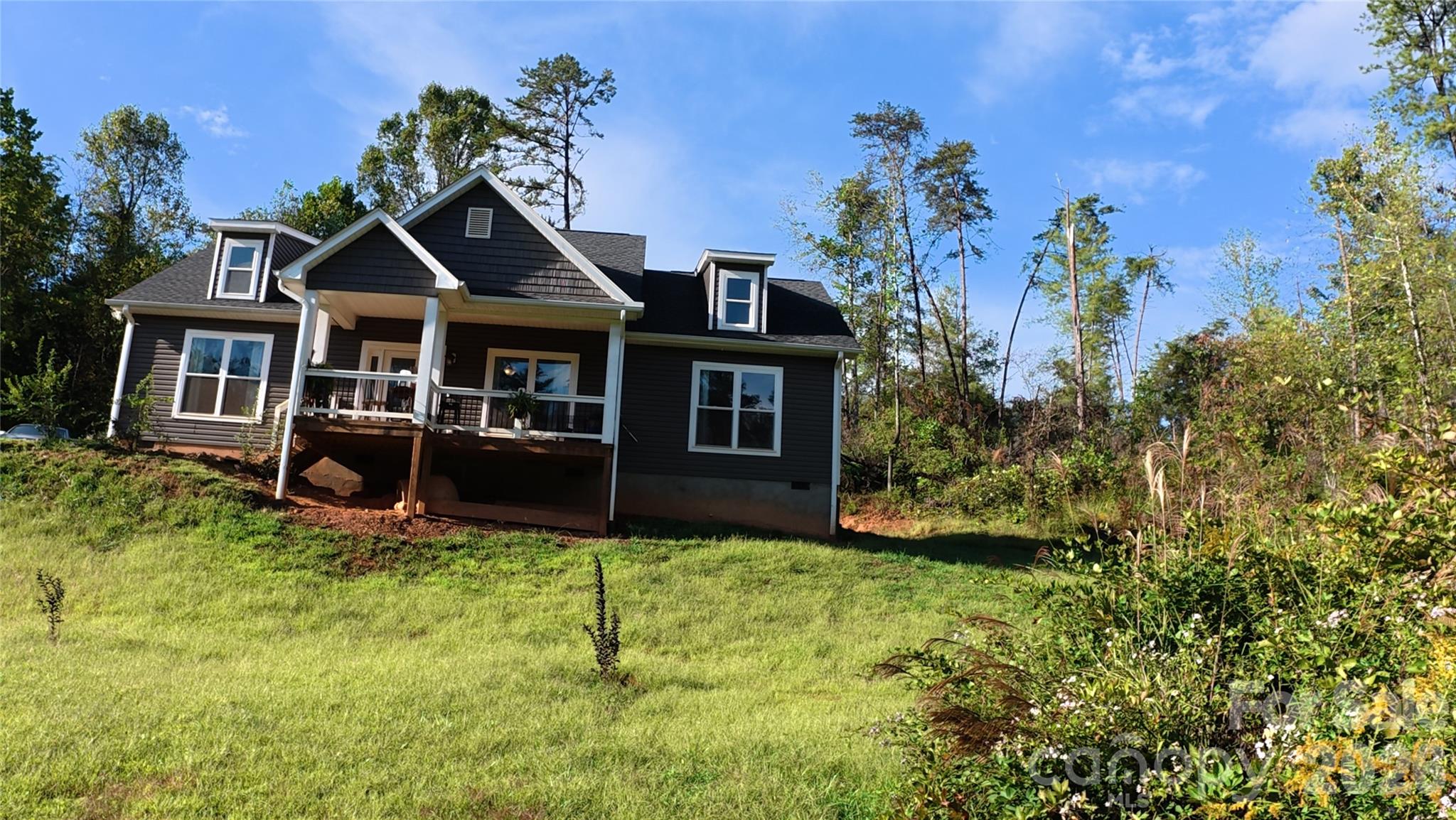19 Higgins Road — Weaverville