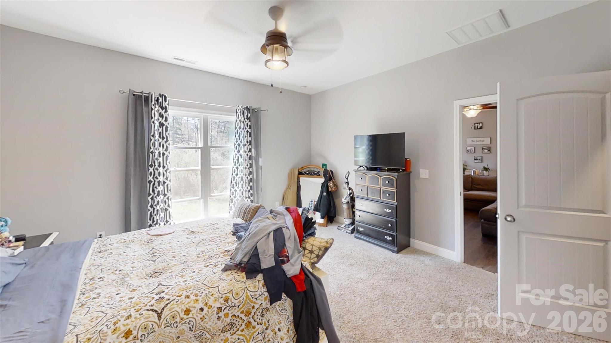 19 Higgins Road — Weaverville