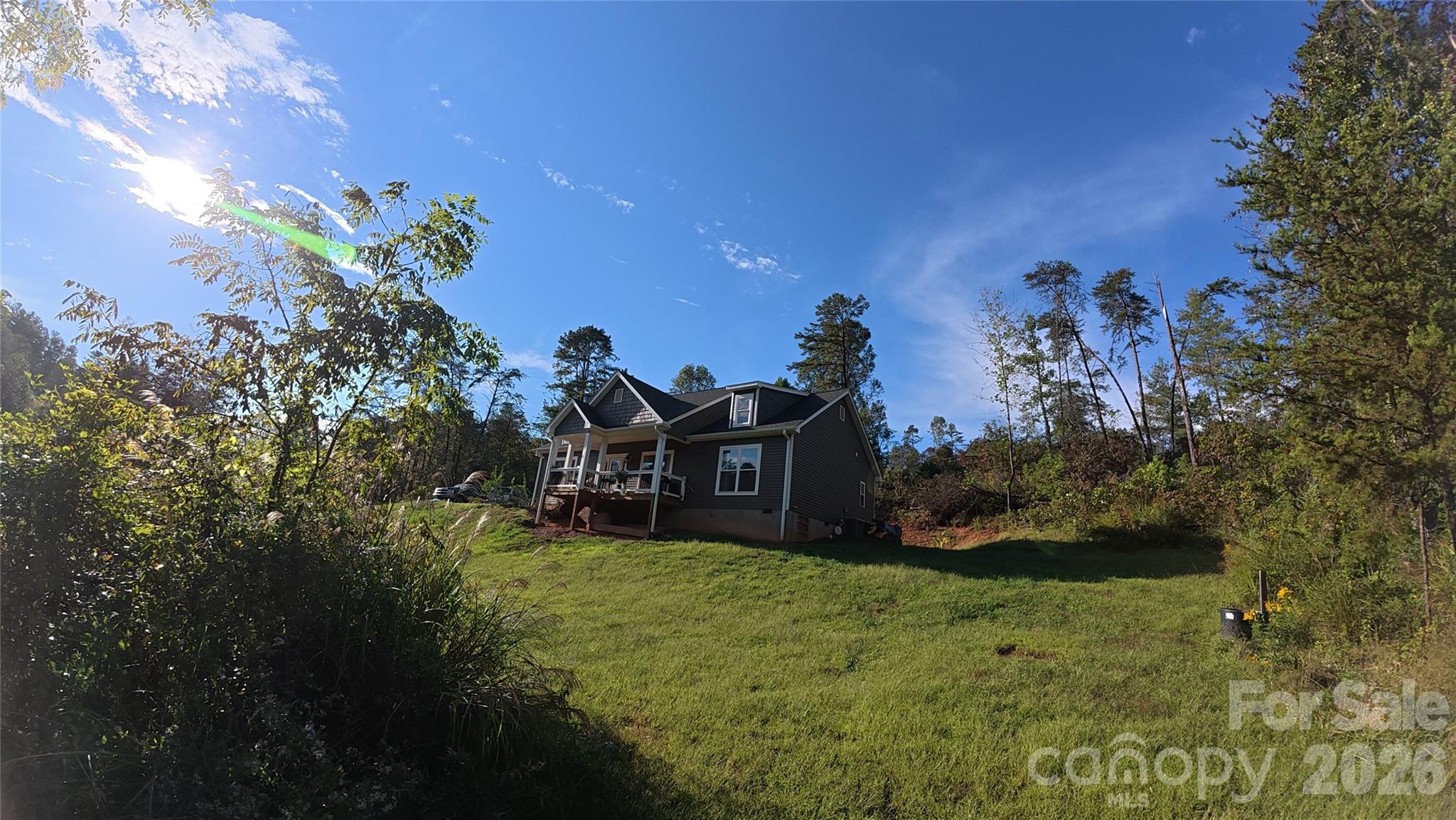 19 Higgins Road — Weaverville