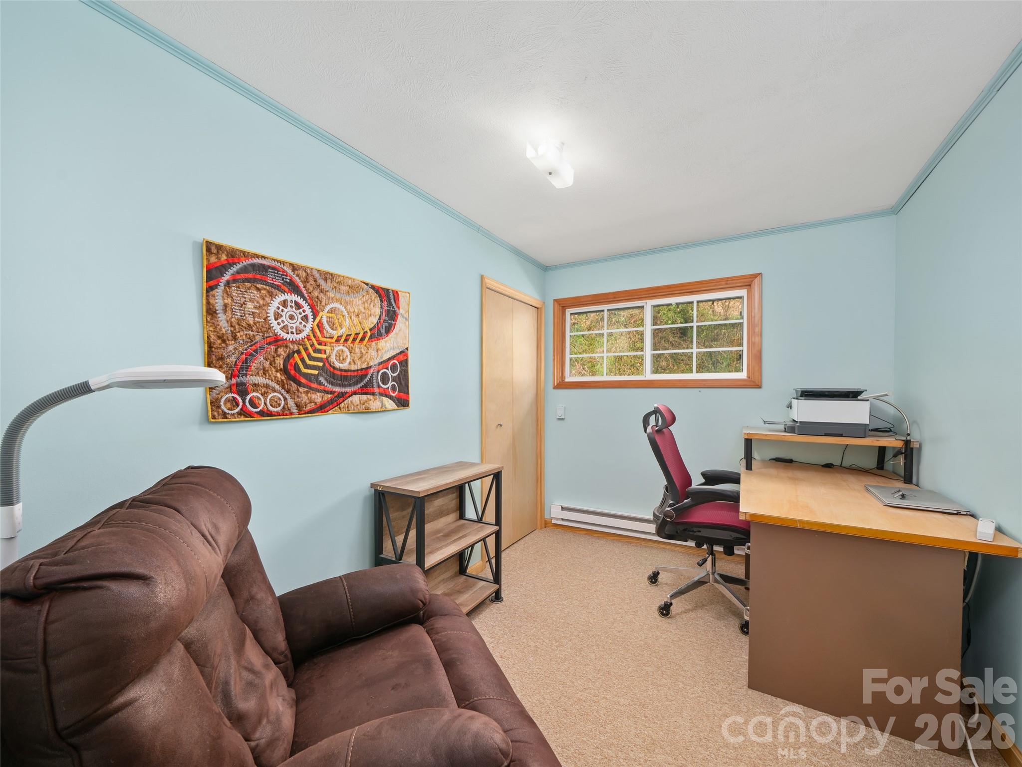3829 Coxes Creek Road — Burnsville