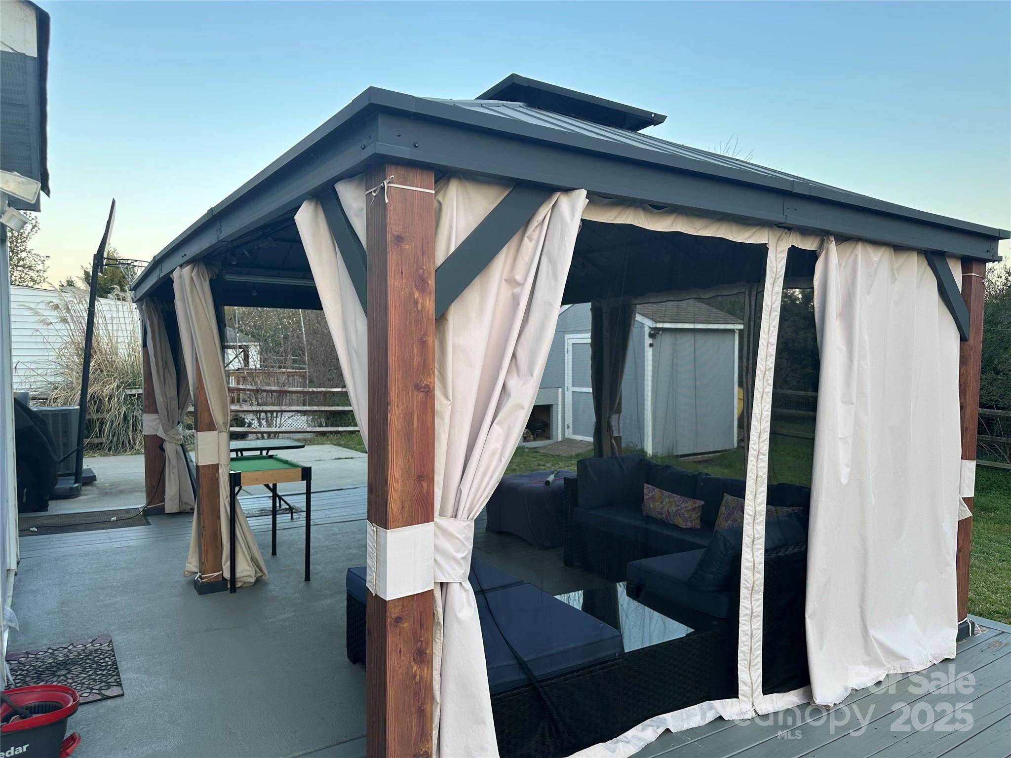 10202 Orchard Grass Court — Charlotte