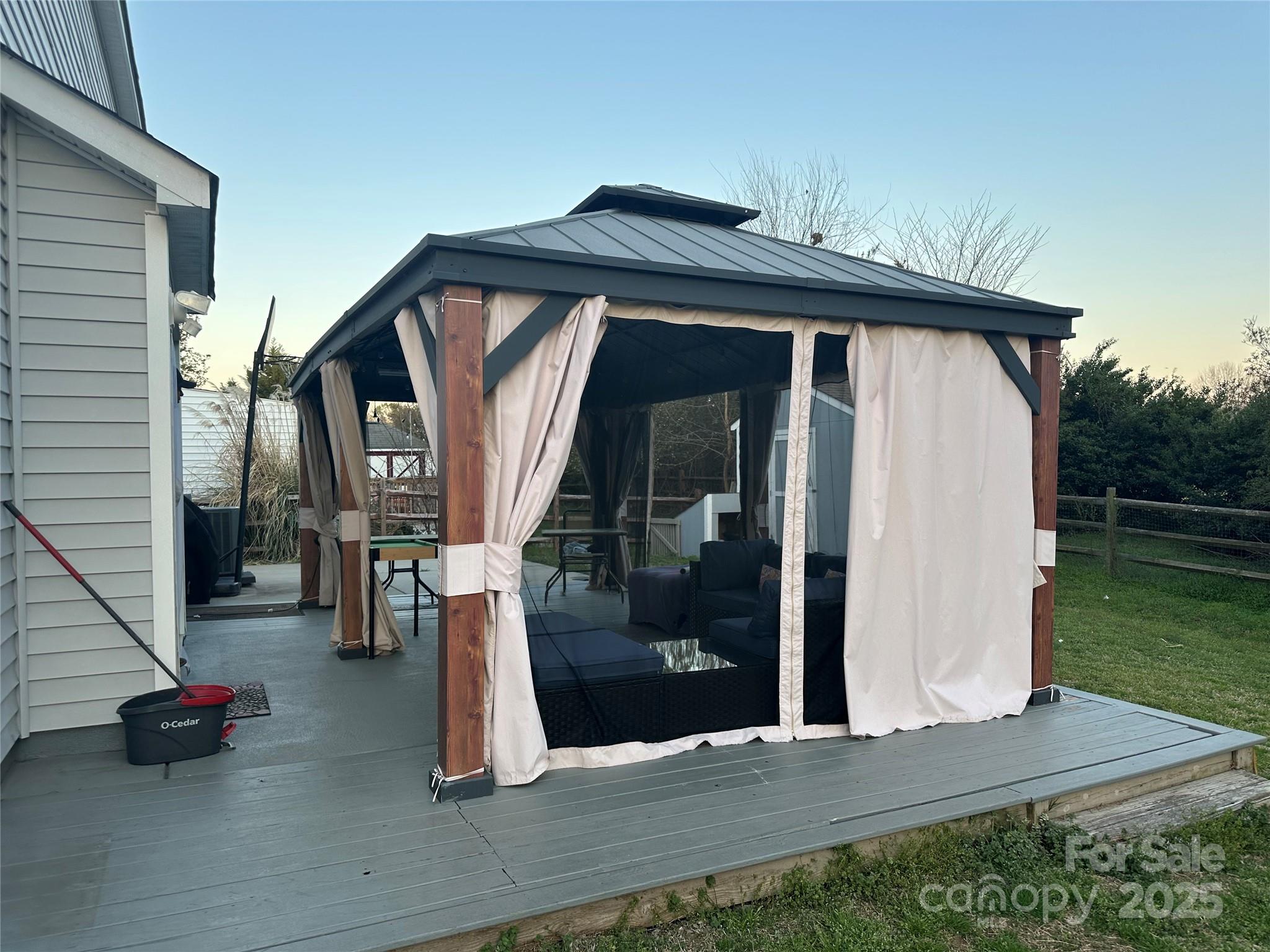 10202 Orchard Grass Court — Charlotte