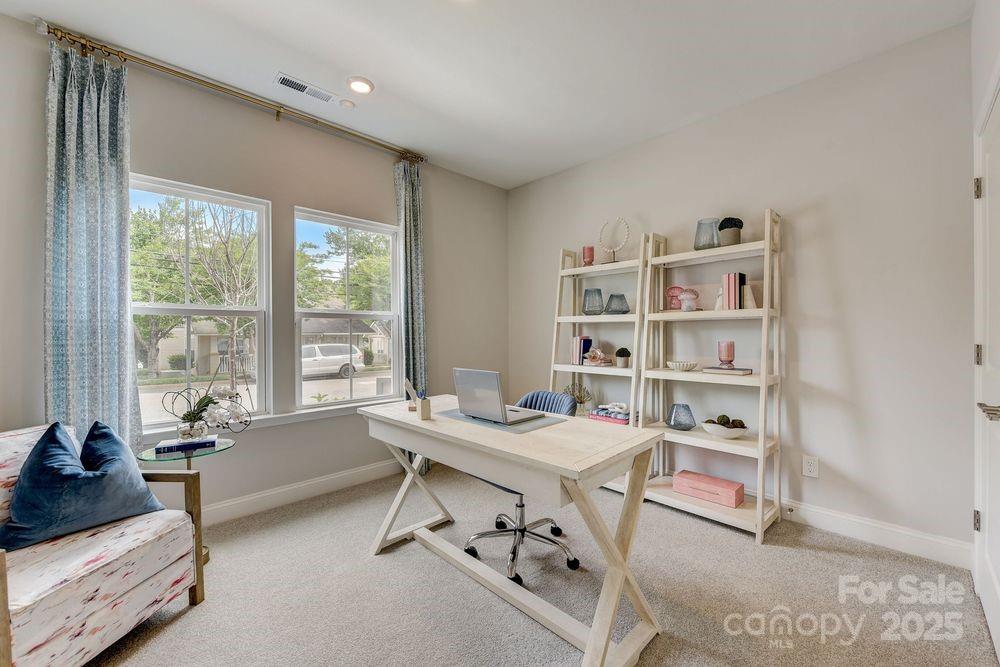 729 Hoke Lane — Davidson