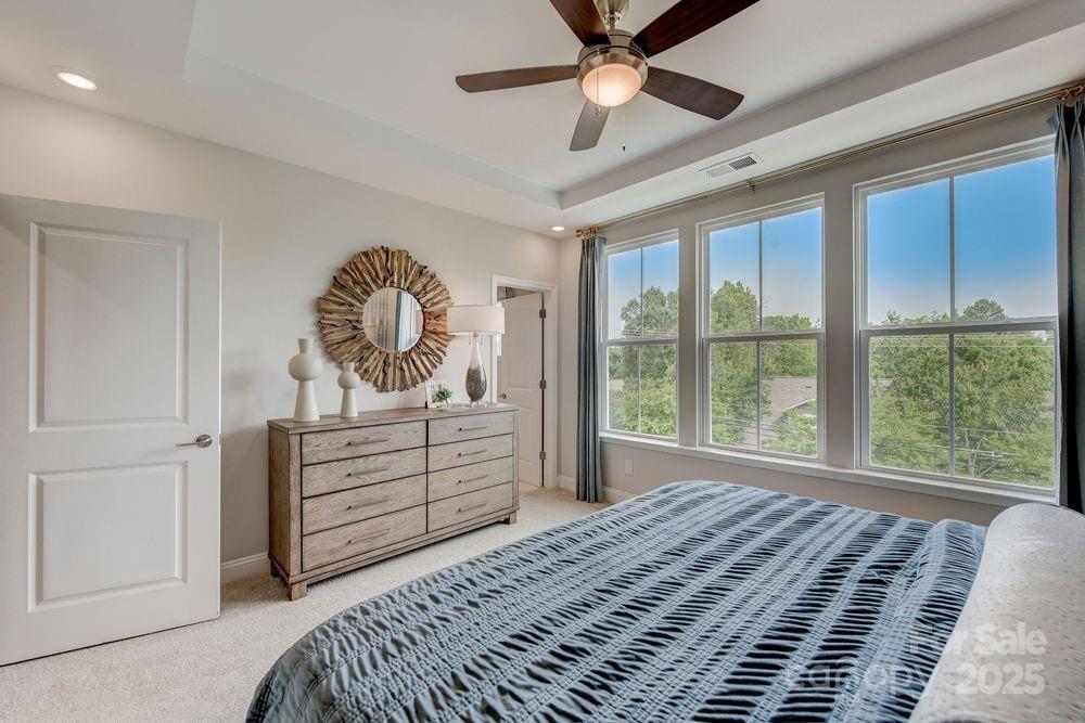 729 Hoke Lane — Davidson