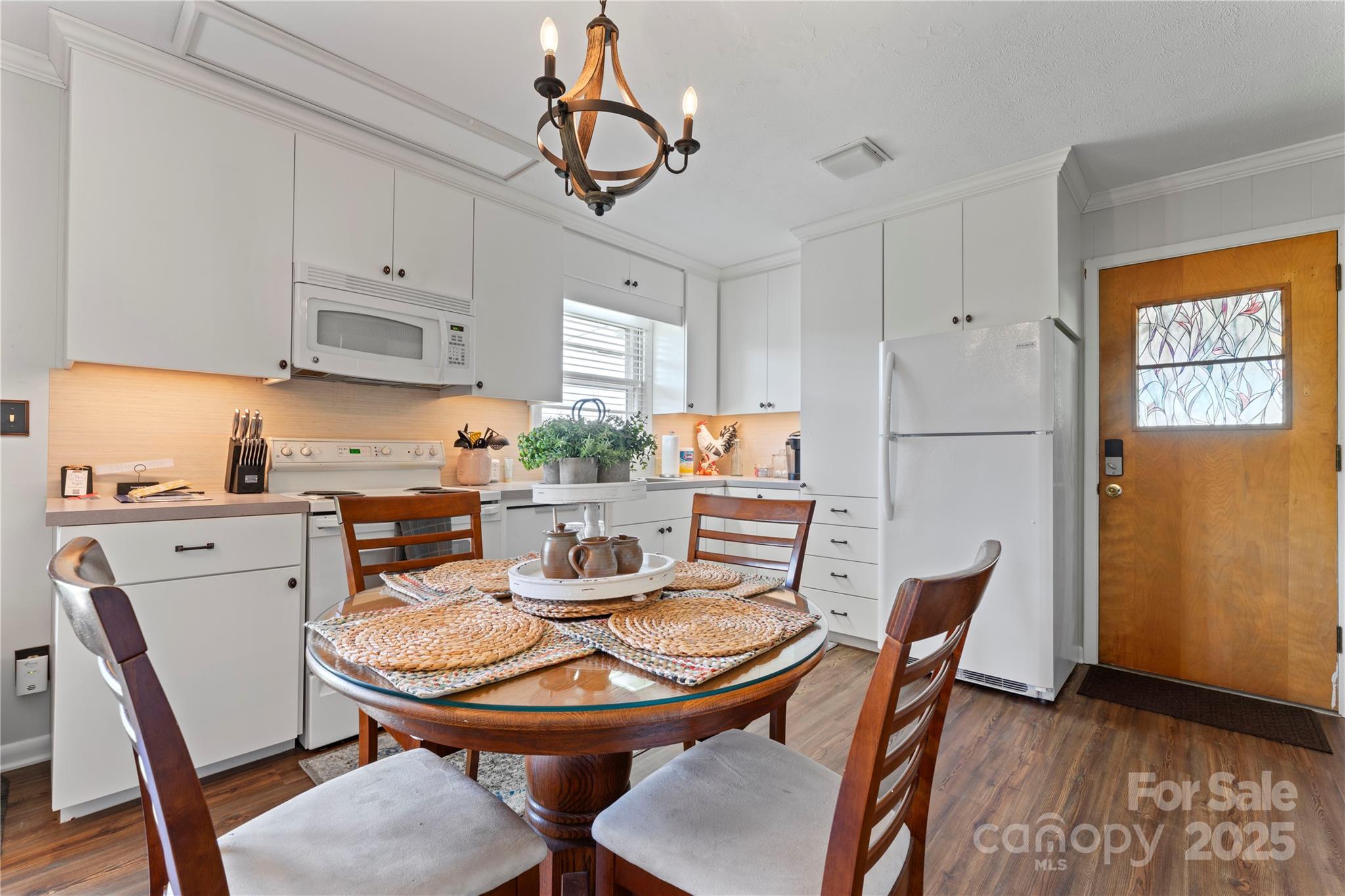 36984 B&C Carter Road — New London