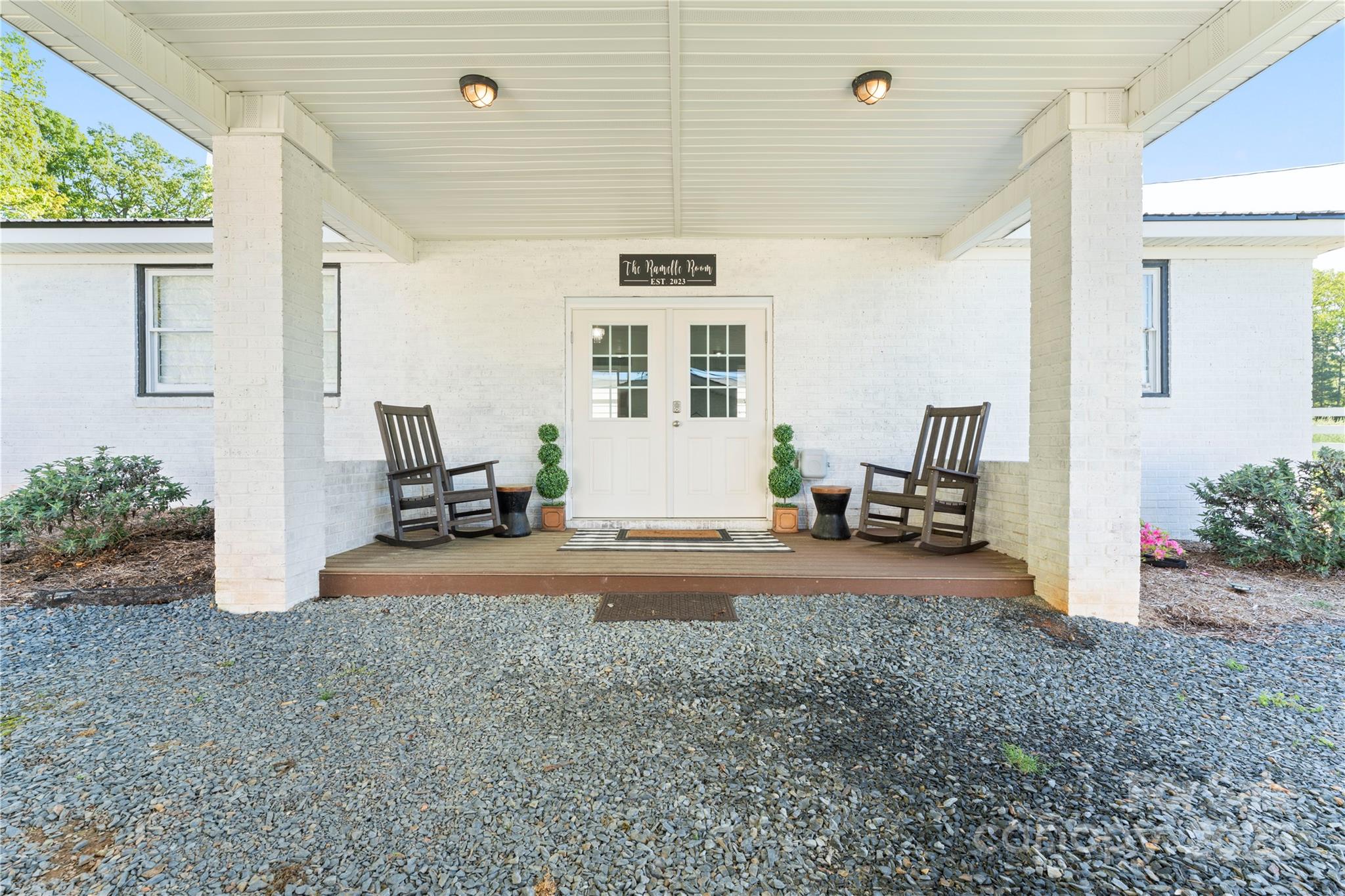 36984 B&C Carter Road — New London