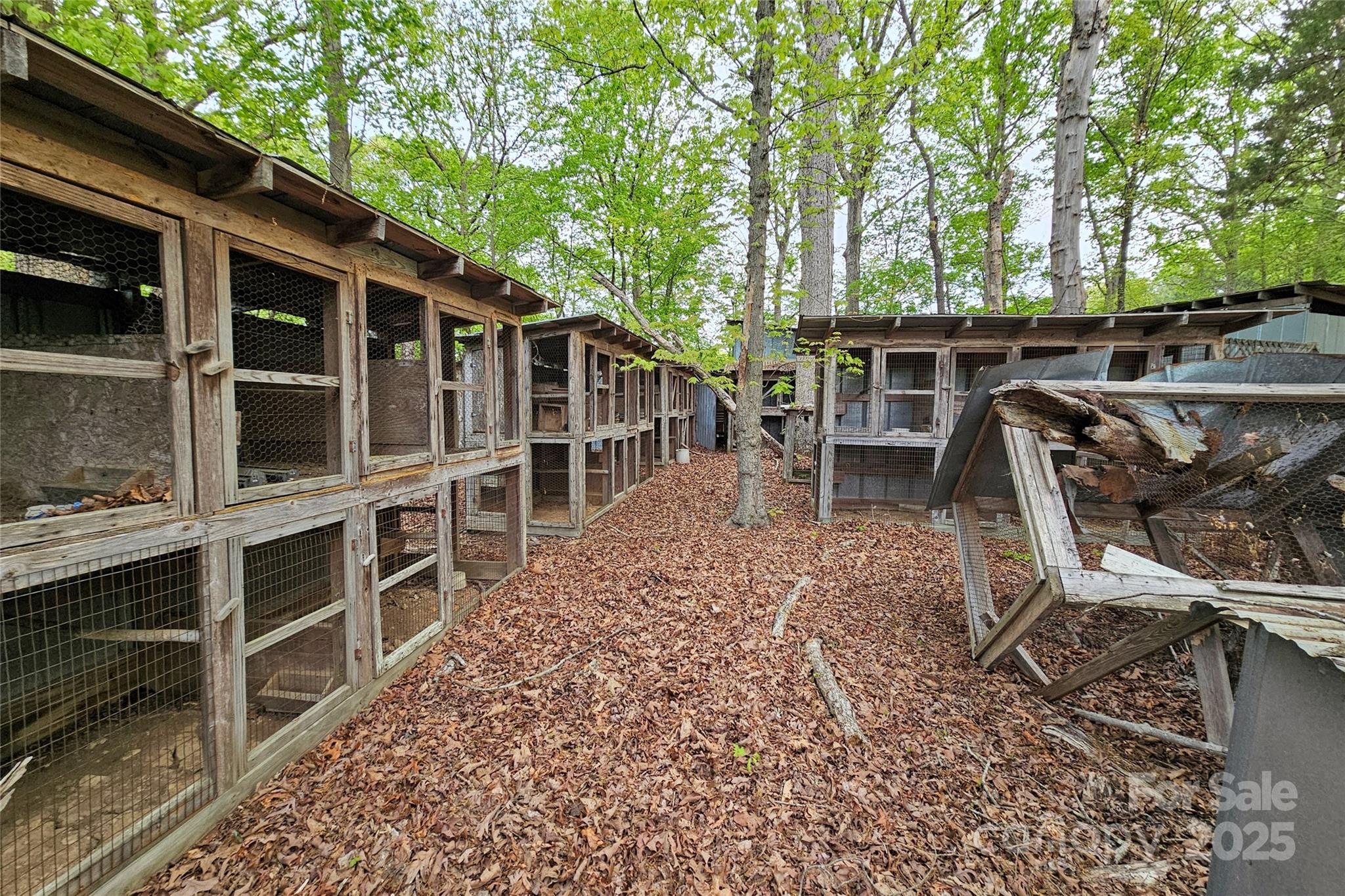 36984 B&C Carter Road — New London