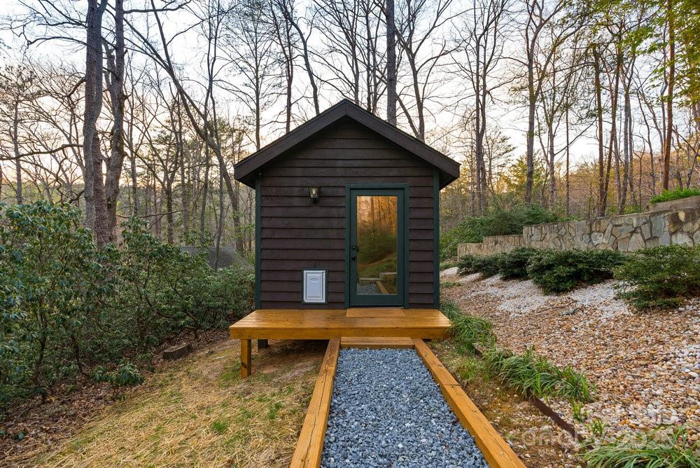 502 CALEDONIA Loop — Landrum