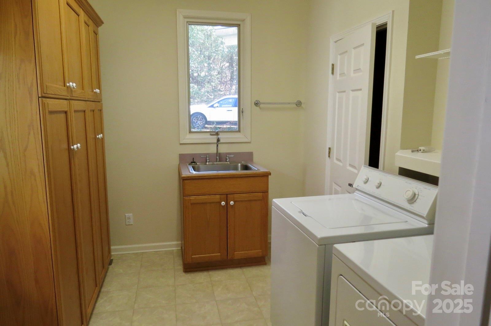 422 Lakeside Drive #L015, L016 — Lake Toxaway
